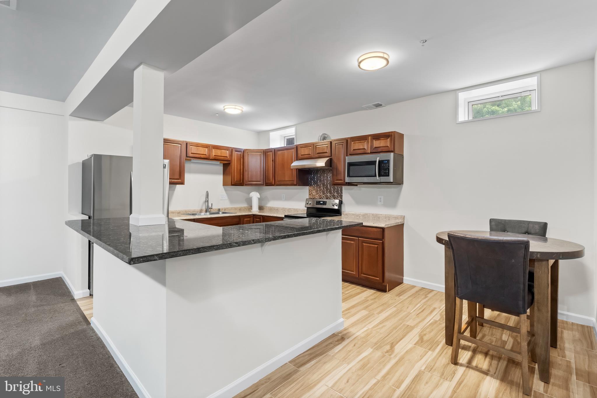 POPLAR GROVE - Residential