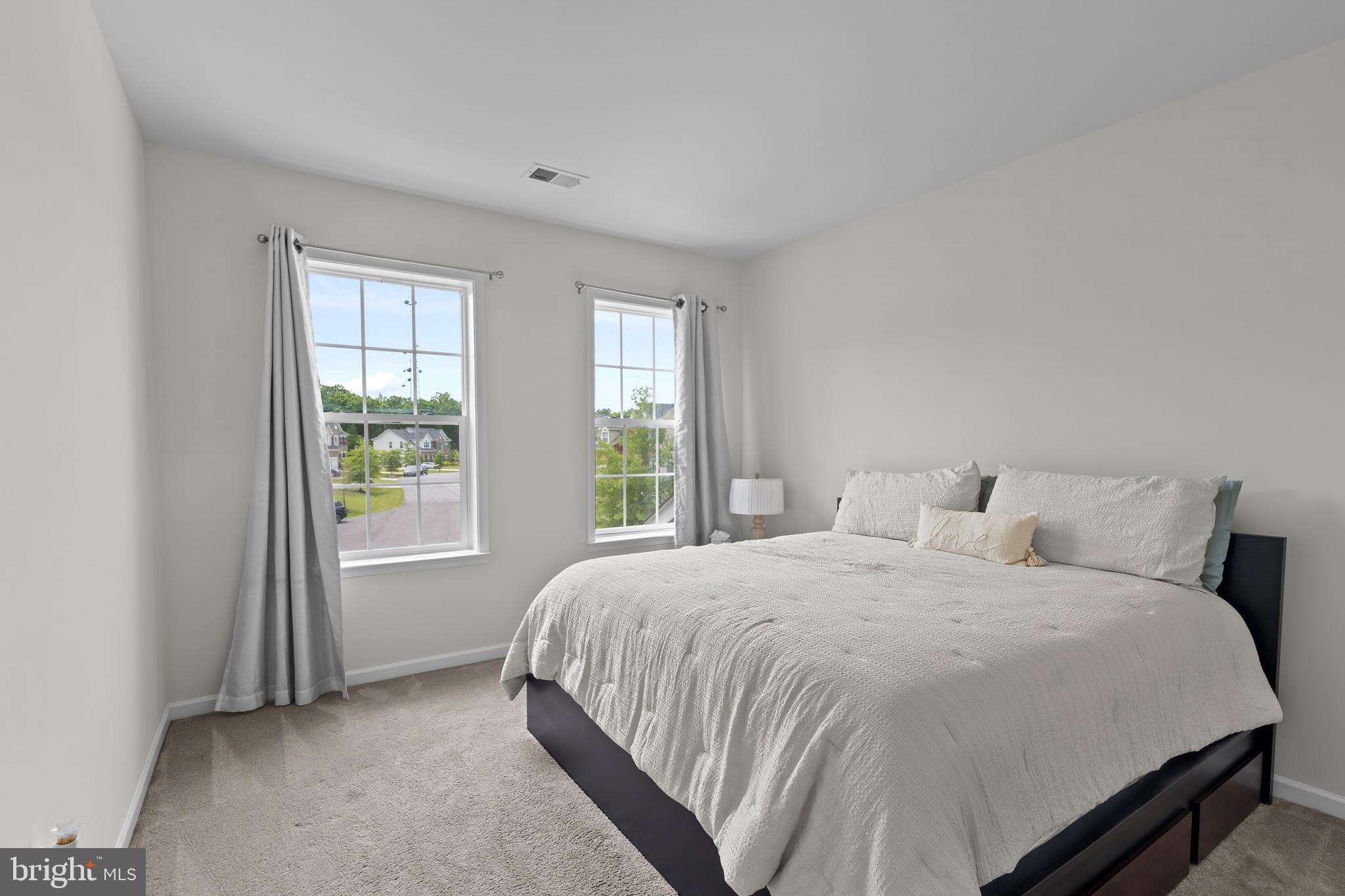 POPLAR GROVE - Residential