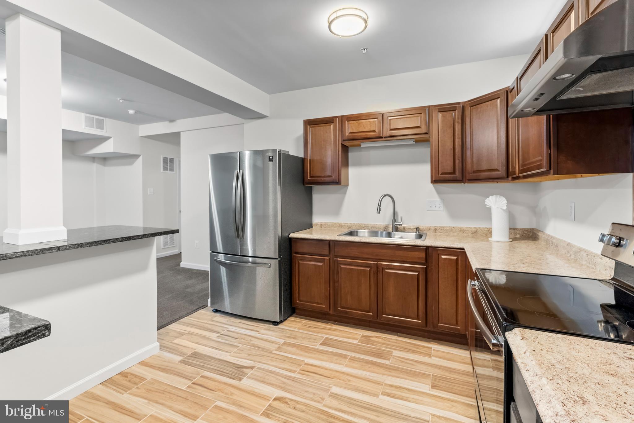 POPLAR GROVE - Residential