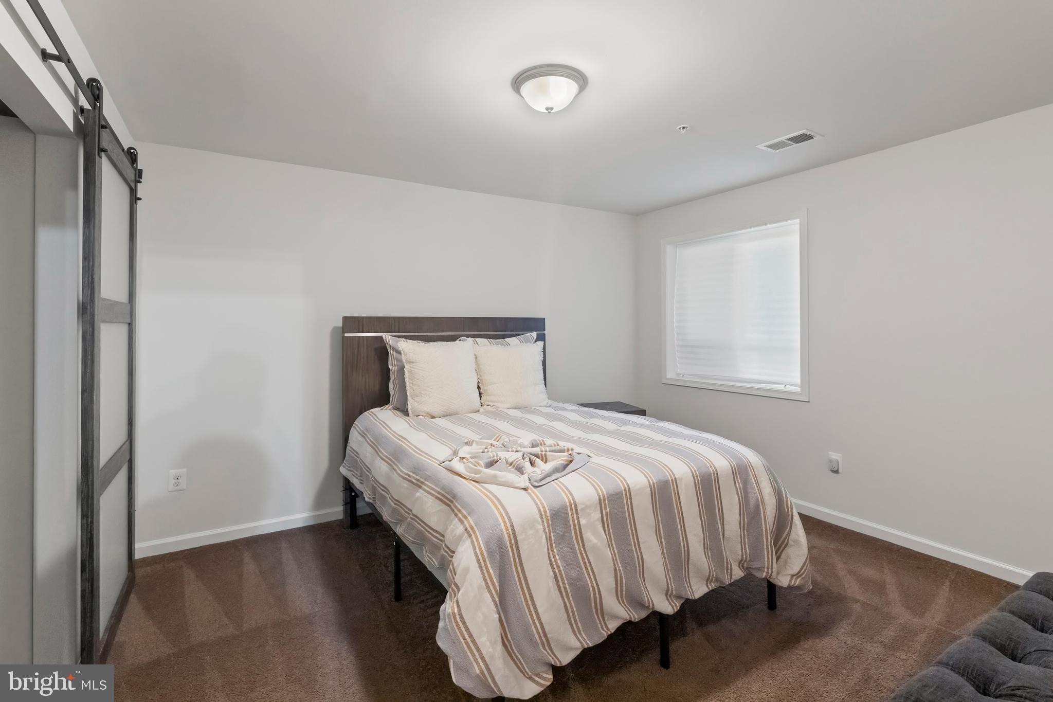 POPLAR GROVE - Residential