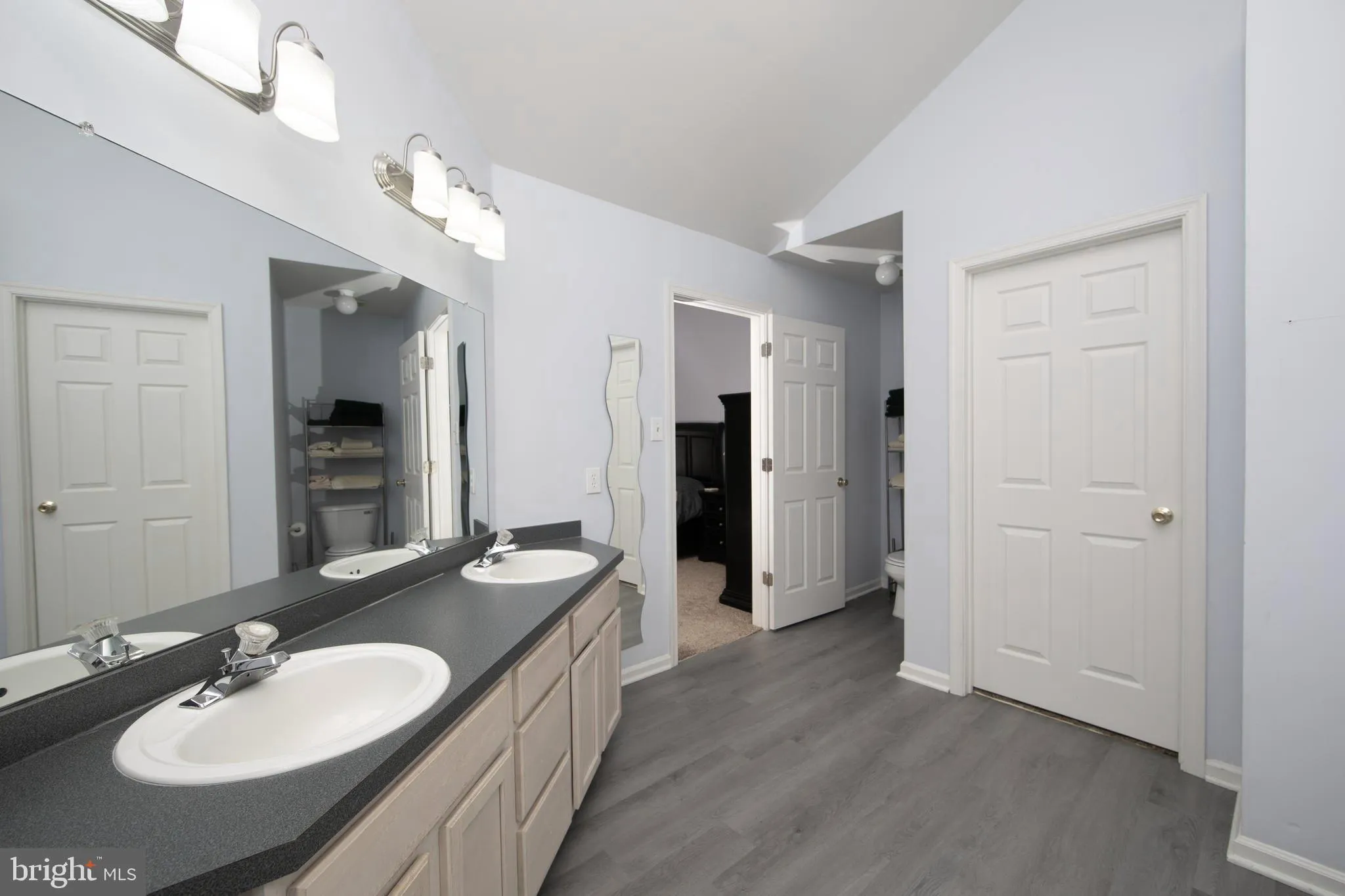 Williamstown, New Jersey 08094, United States, 3 Bedrooms Bedrooms, ,4 BathroomsBathrooms,Residential,Contingent,89190