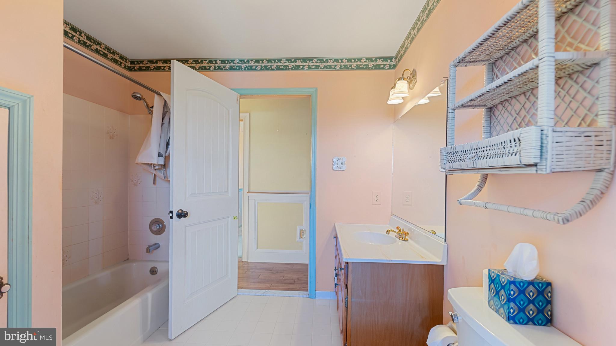 LAKELAND HEIGHTS - Residential