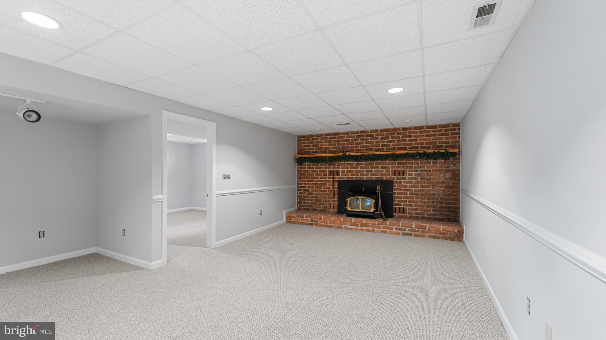 LAKELAND HEIGHTS - Residential