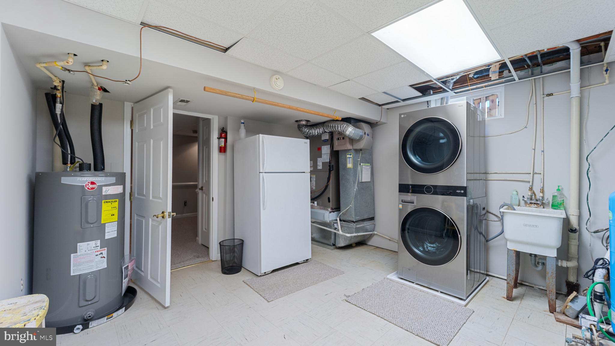 LAKELAND HEIGHTS - Residential