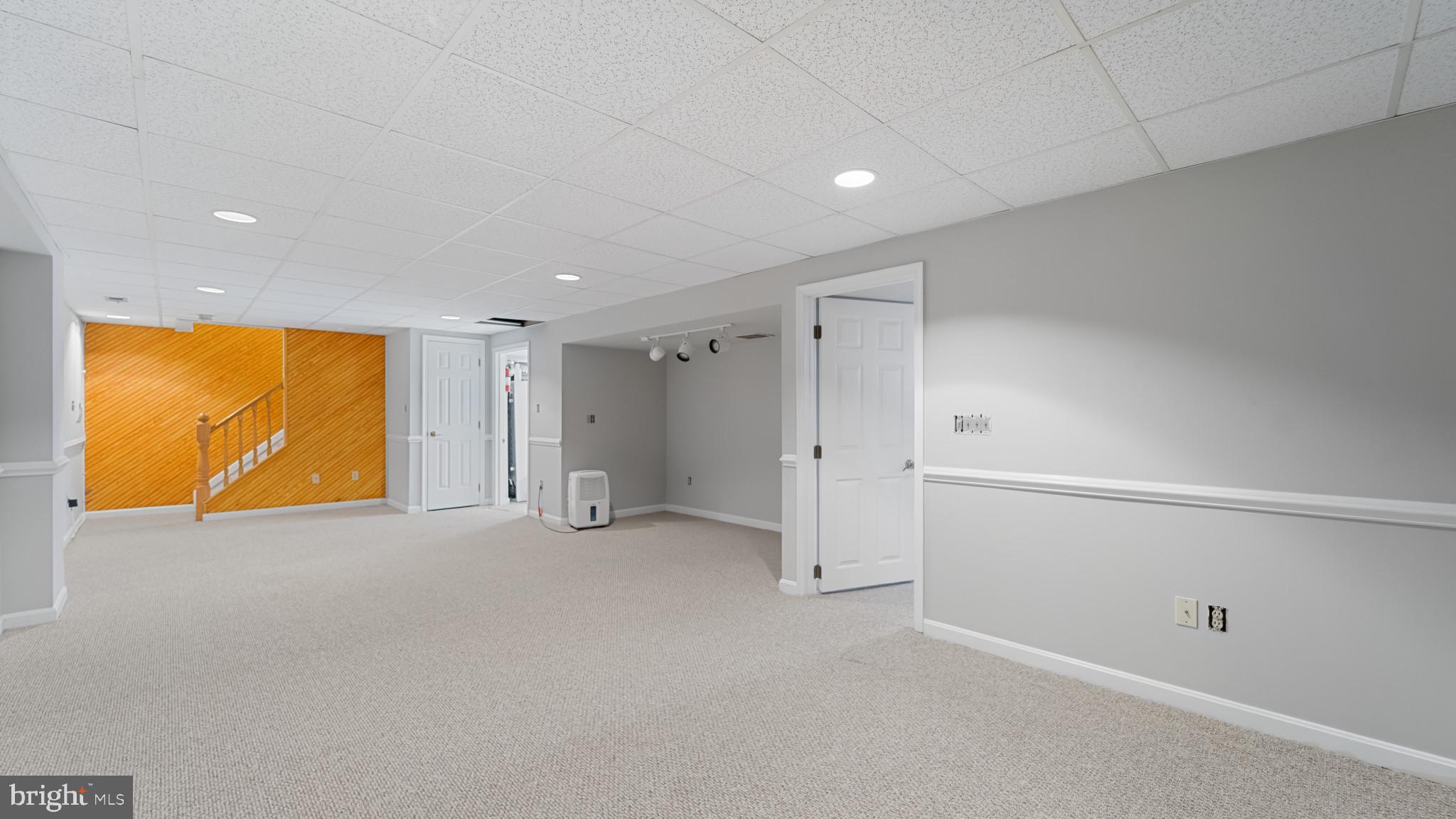 LAKELAND HEIGHTS - Residential