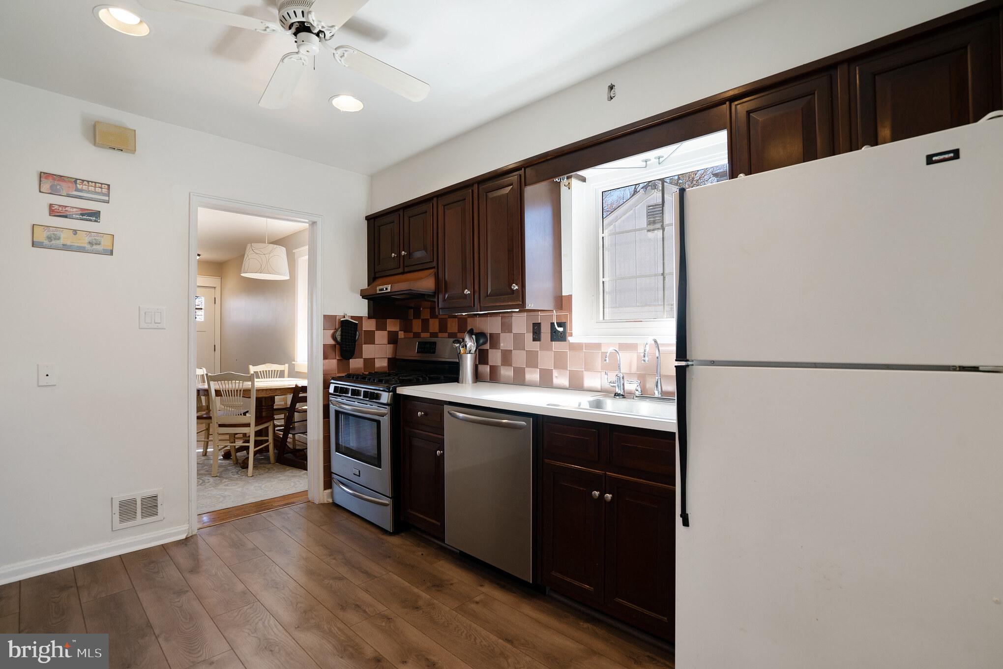 ROSEMARY KNOLLS - Residential