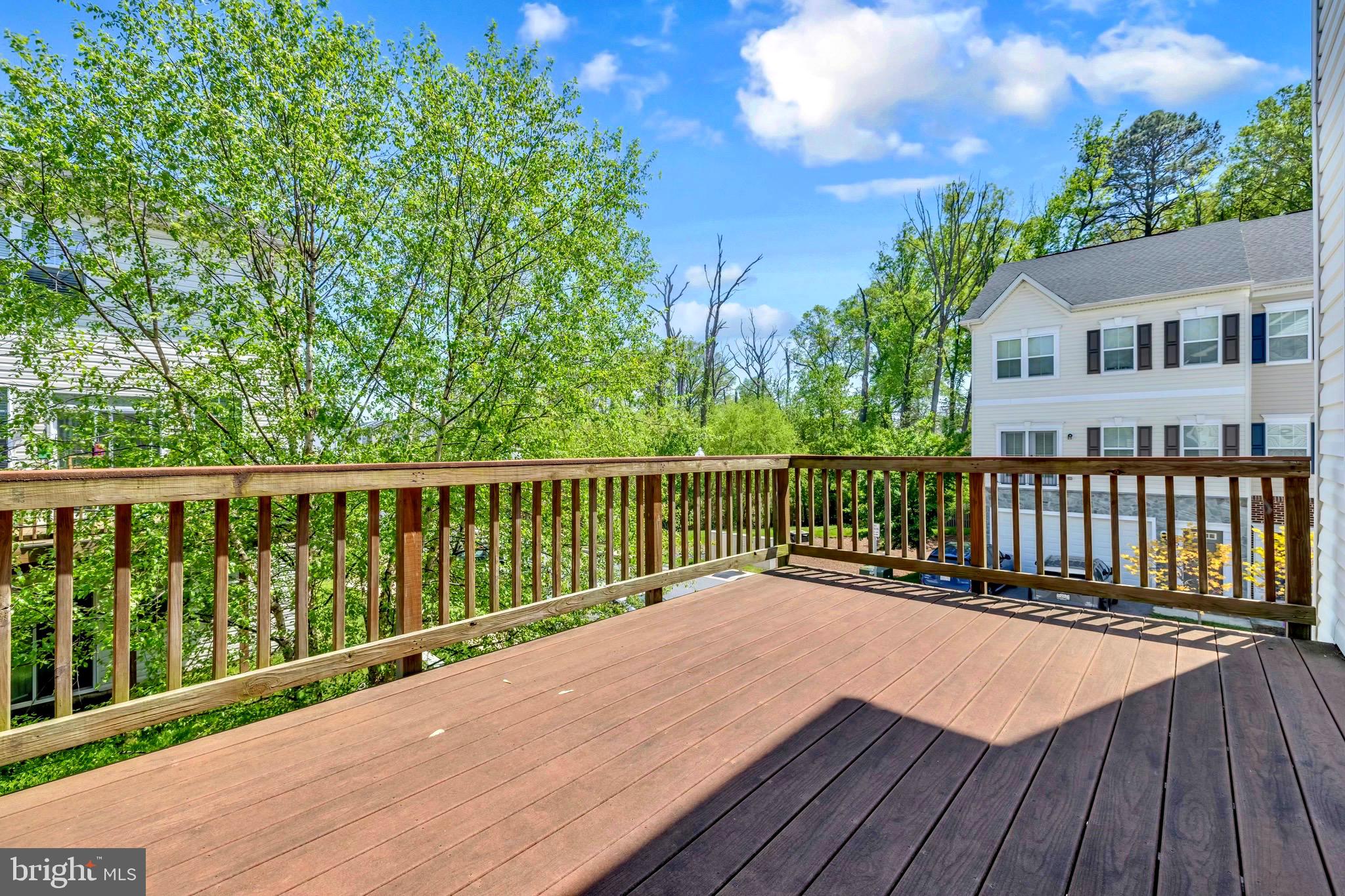 OAKVIEW VILLAGE - Residential