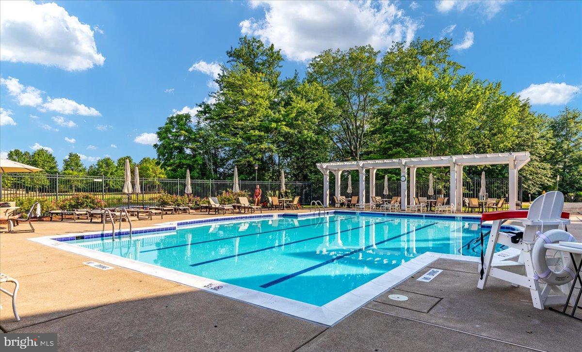 REGENCY AT DOMINION VALLEY - Residential