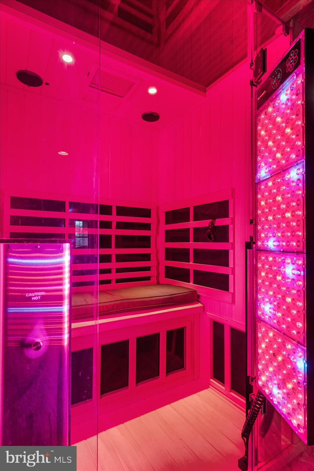 REGENCY AT DOMINION VALLEY - Residential