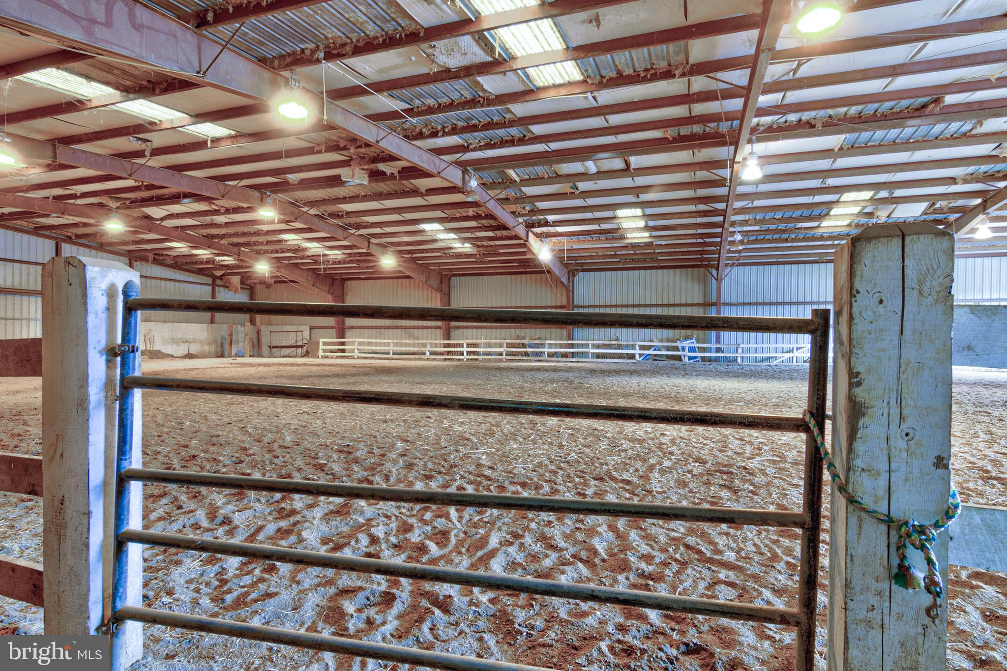 DAVIDSONVILLE - Residential