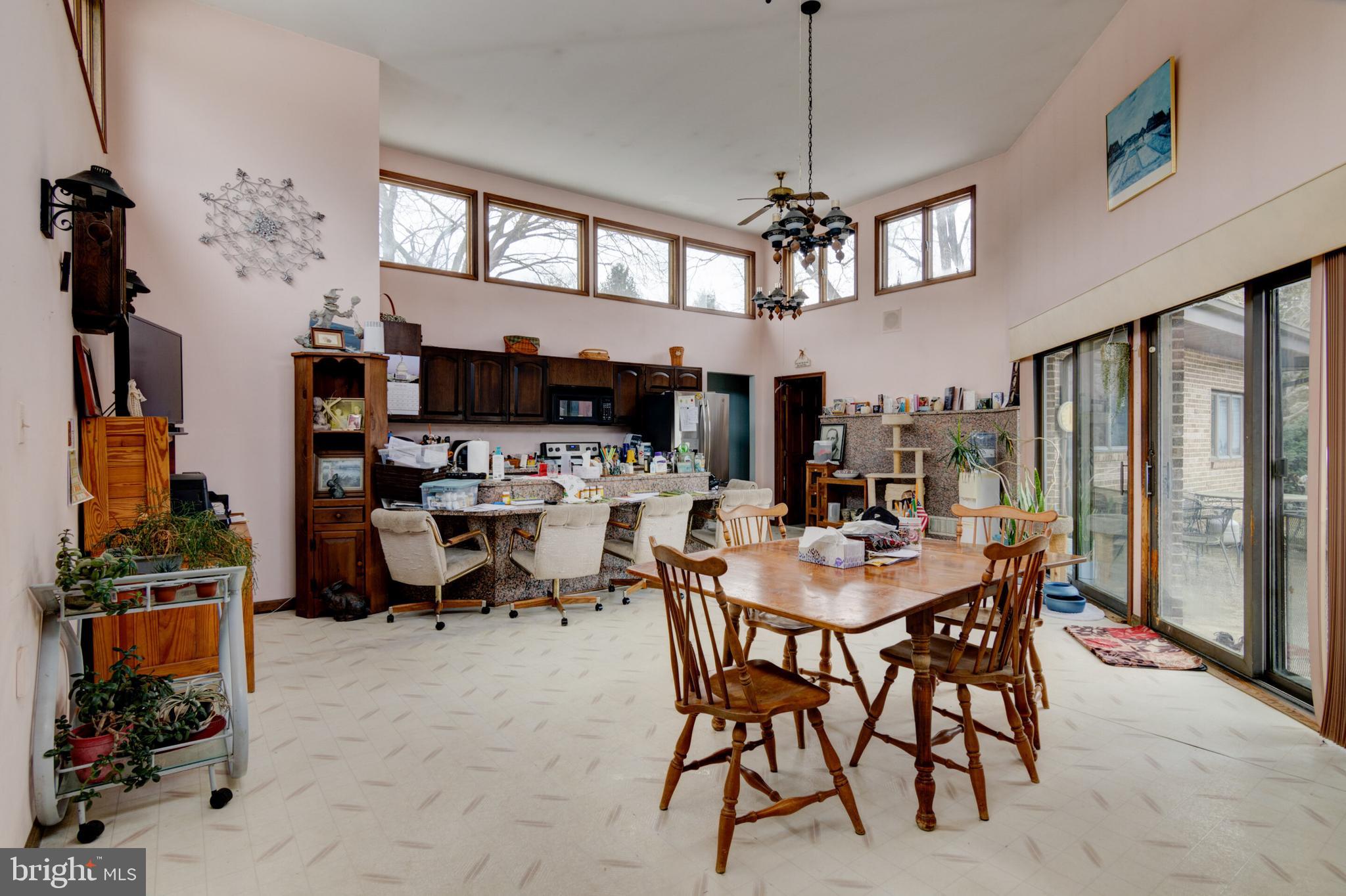 DAVIDSONVILLE - Residential