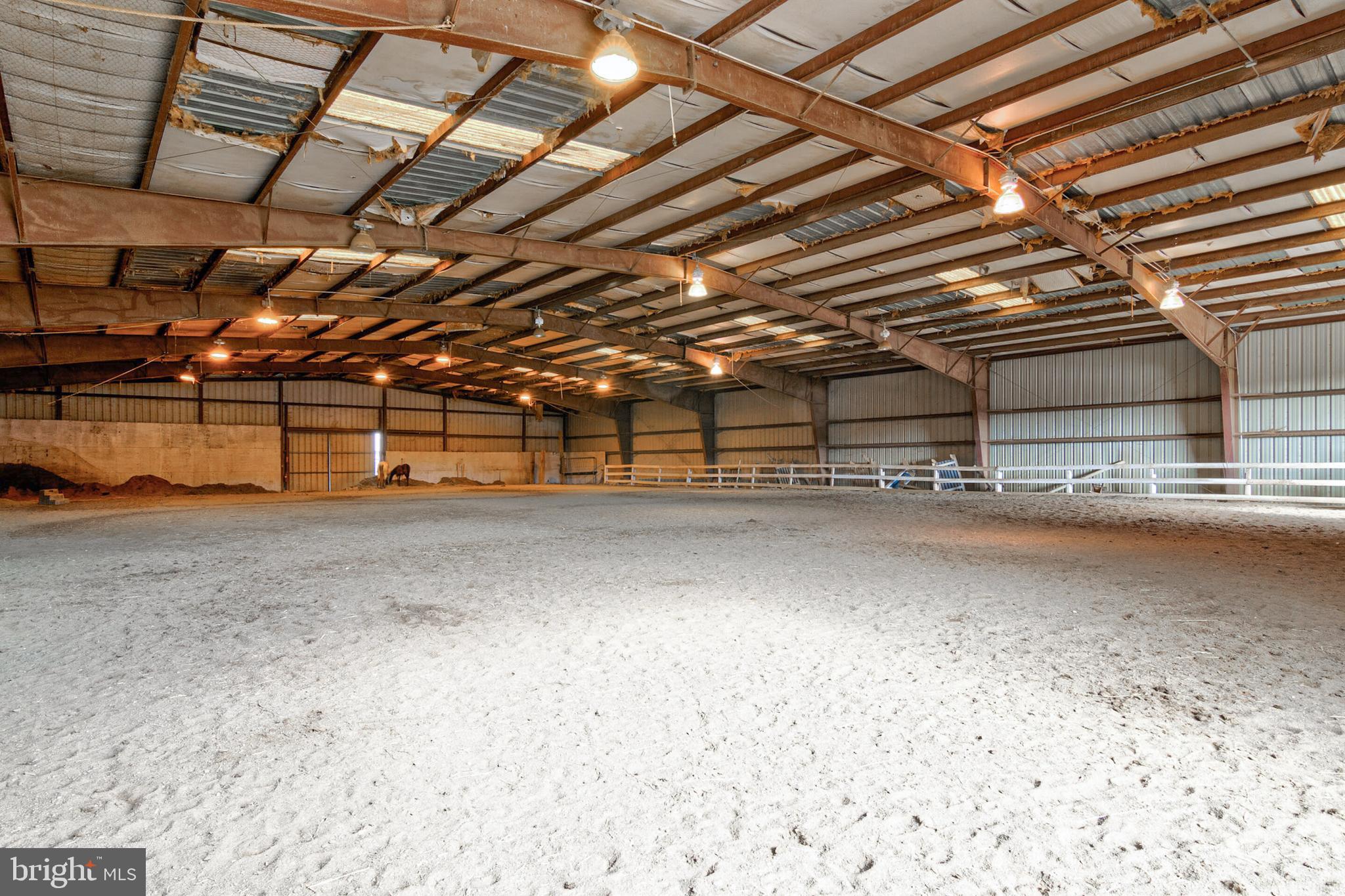 DAVIDSONVILLE - Residential