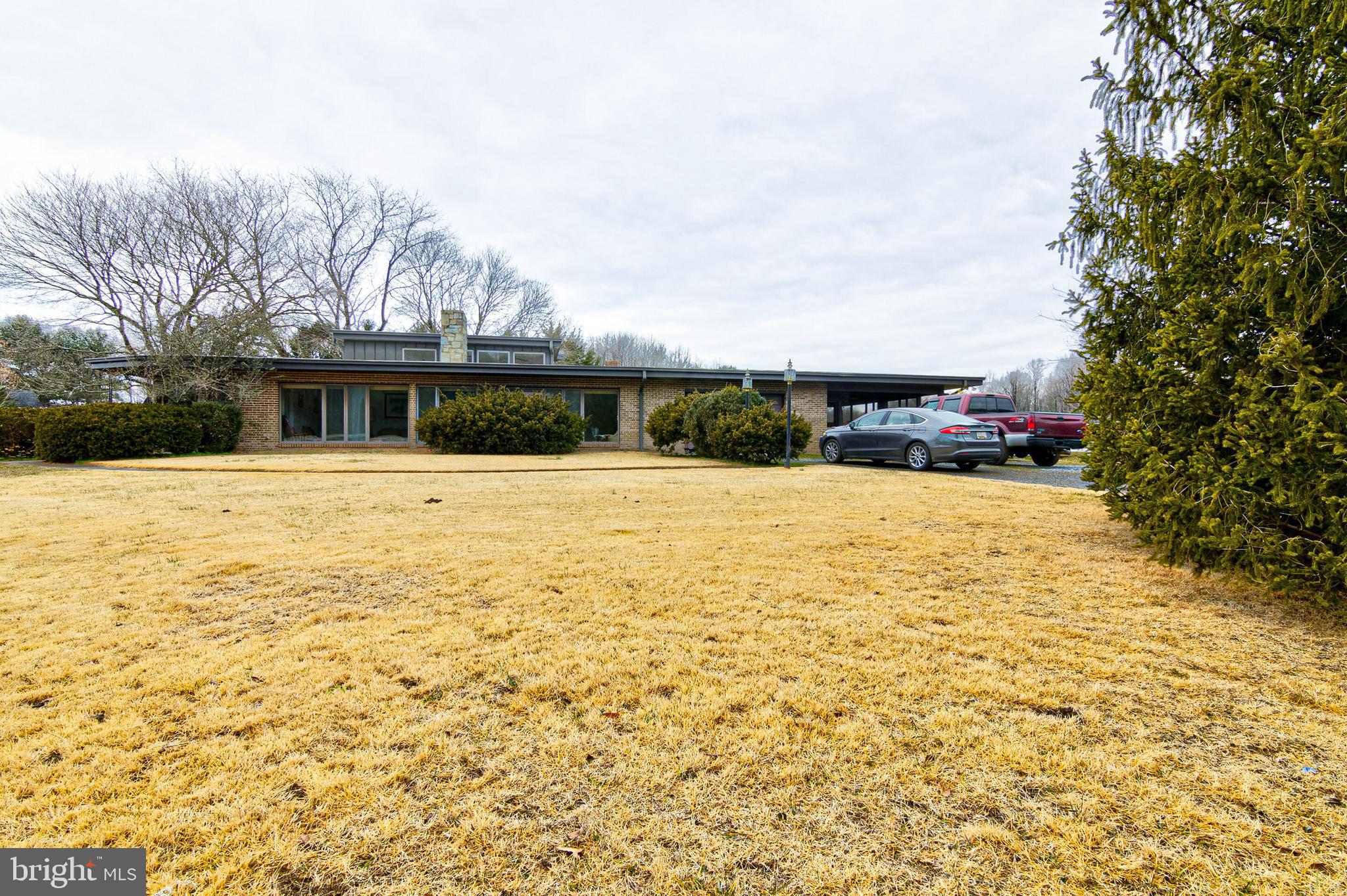 DAVIDSONVILLE - Residential