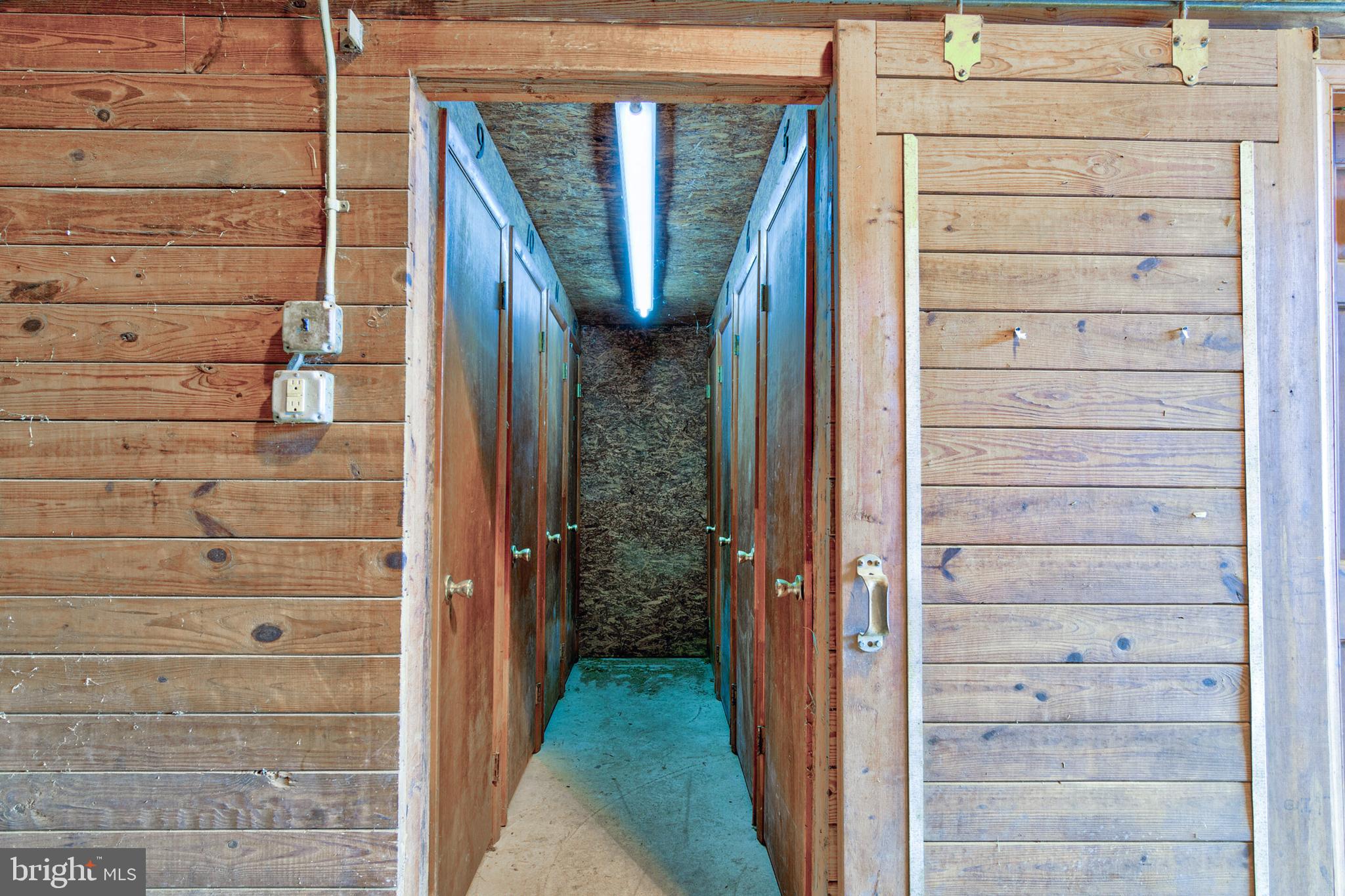 DAVIDSONVILLE - Residential