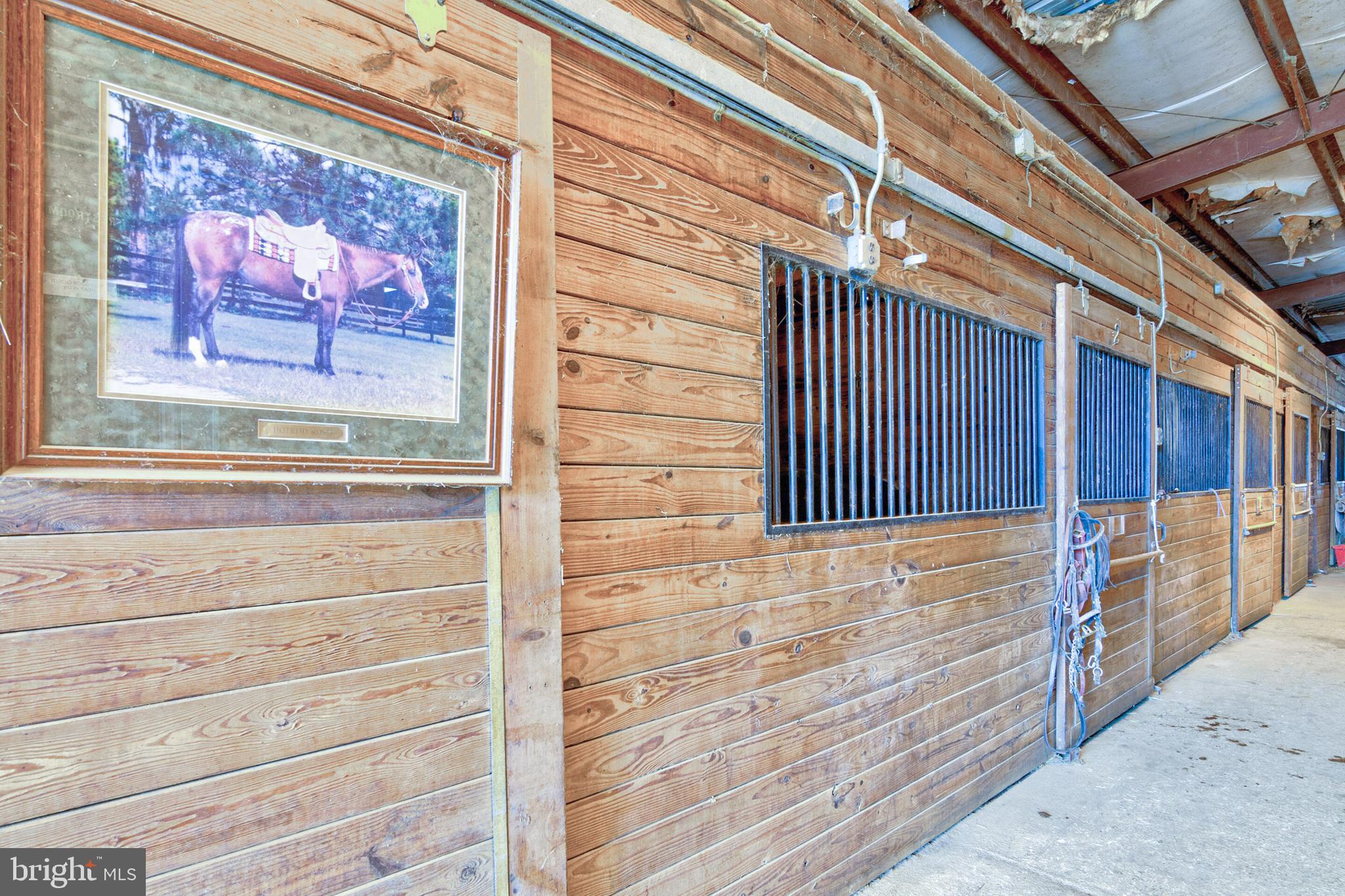 DAVIDSONVILLE - Residential