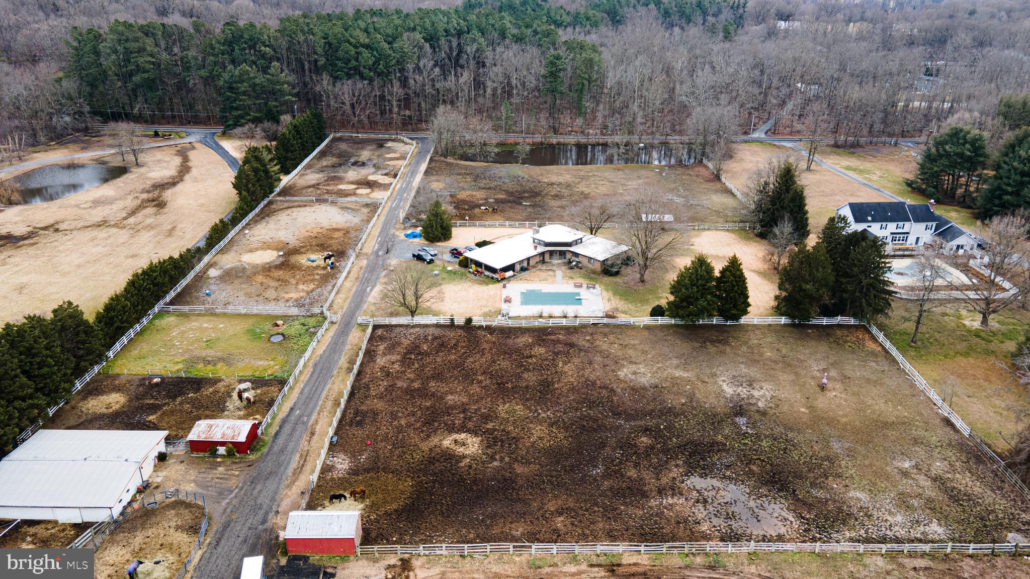 DAVIDSONVILLE - Residential