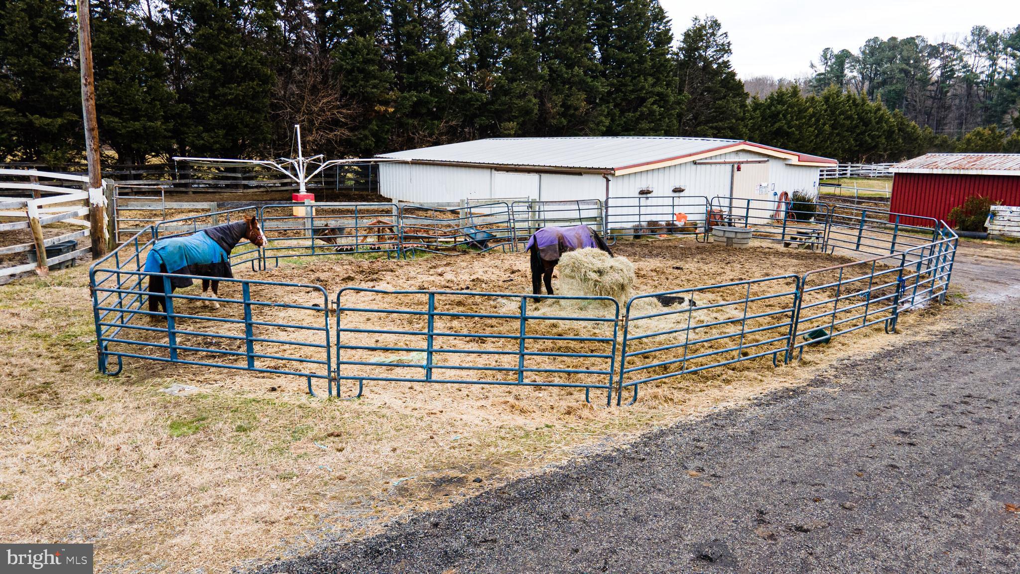 DAVIDSONVILLE - Residential