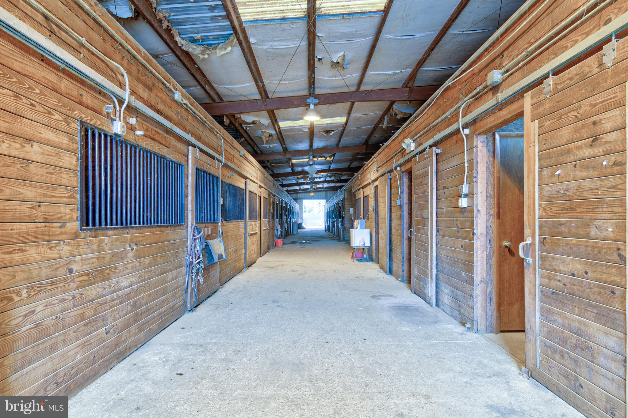 DAVIDSONVILLE - Residential