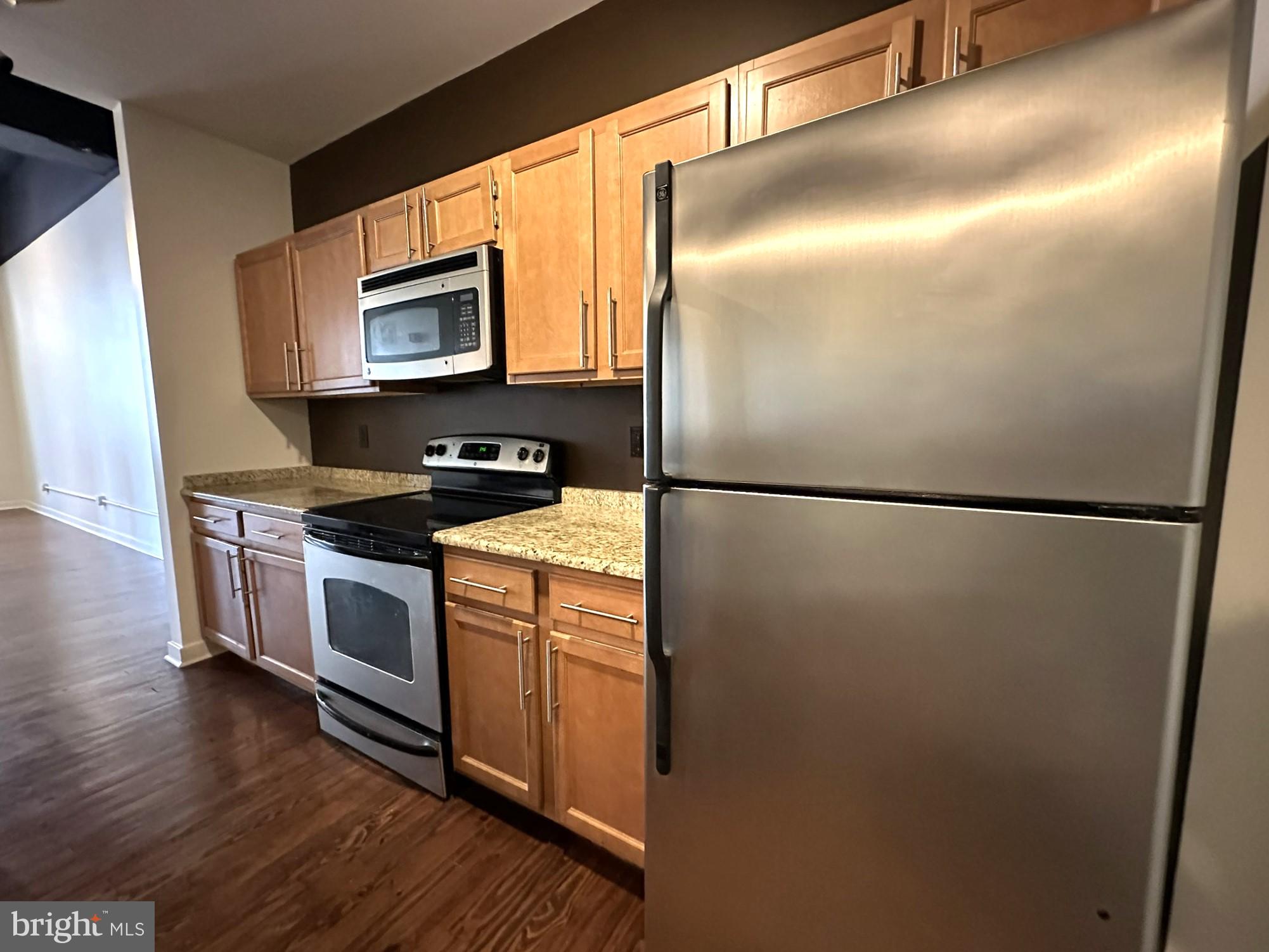 CENTER CITY - Residential Lease