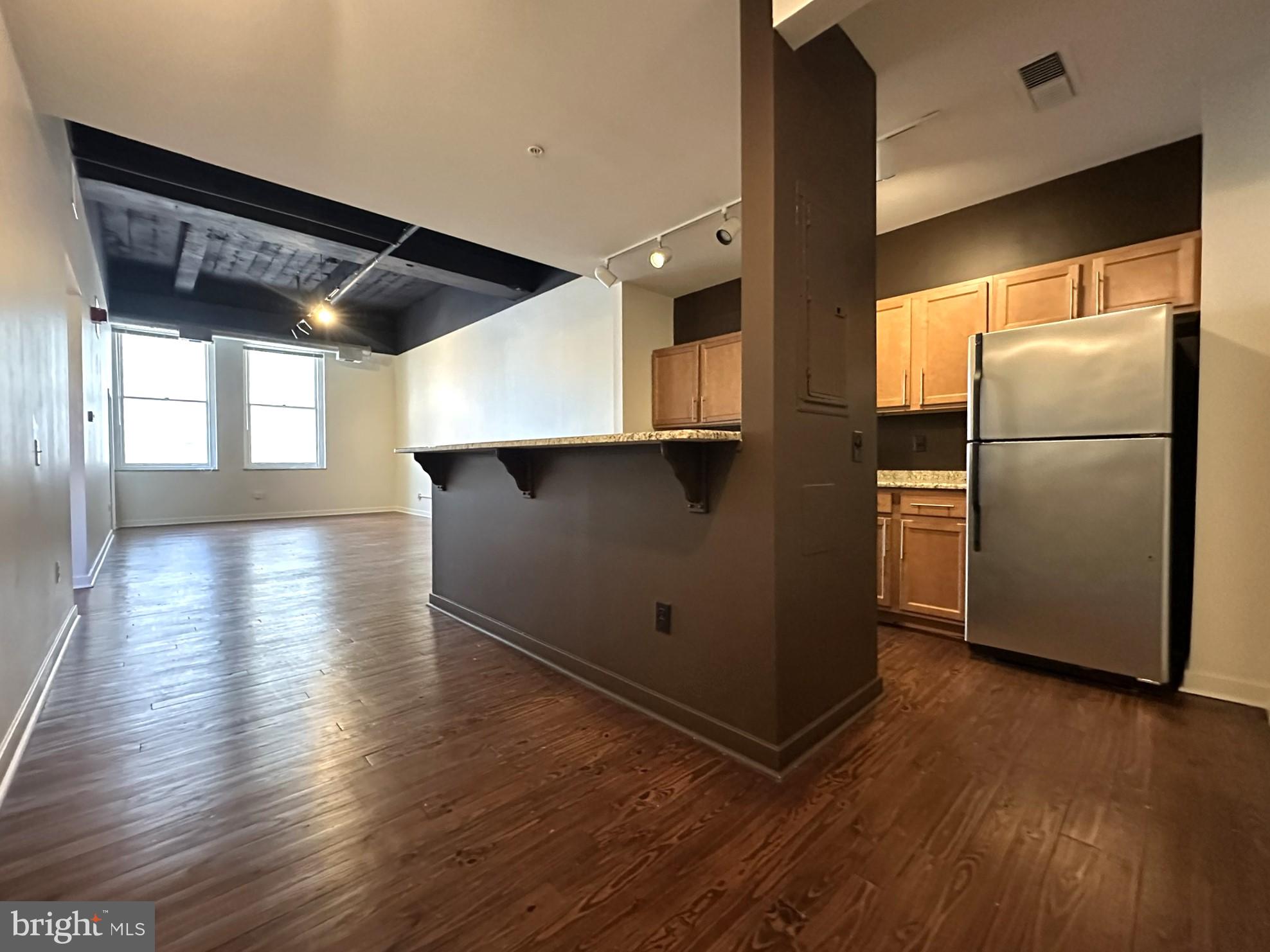 CENTER CITY - Residential Lease