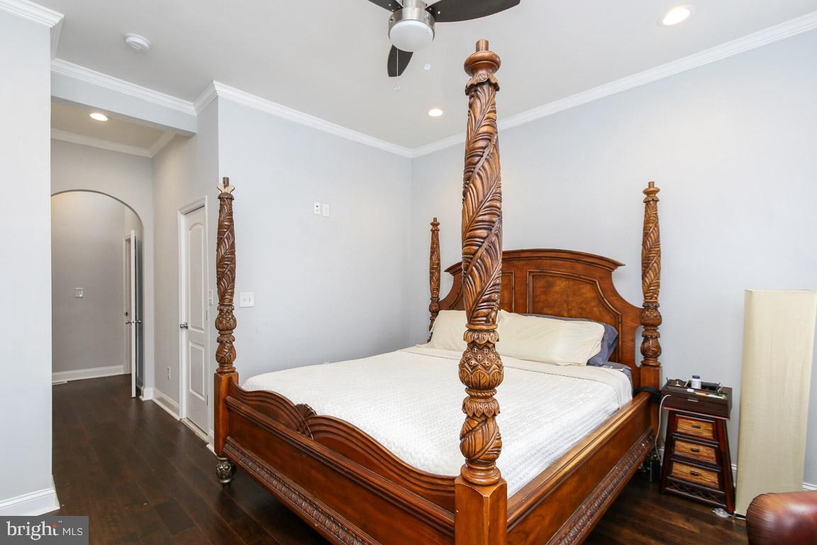 RESERVOIR HILL HISTORIC DISTRICT - Residential