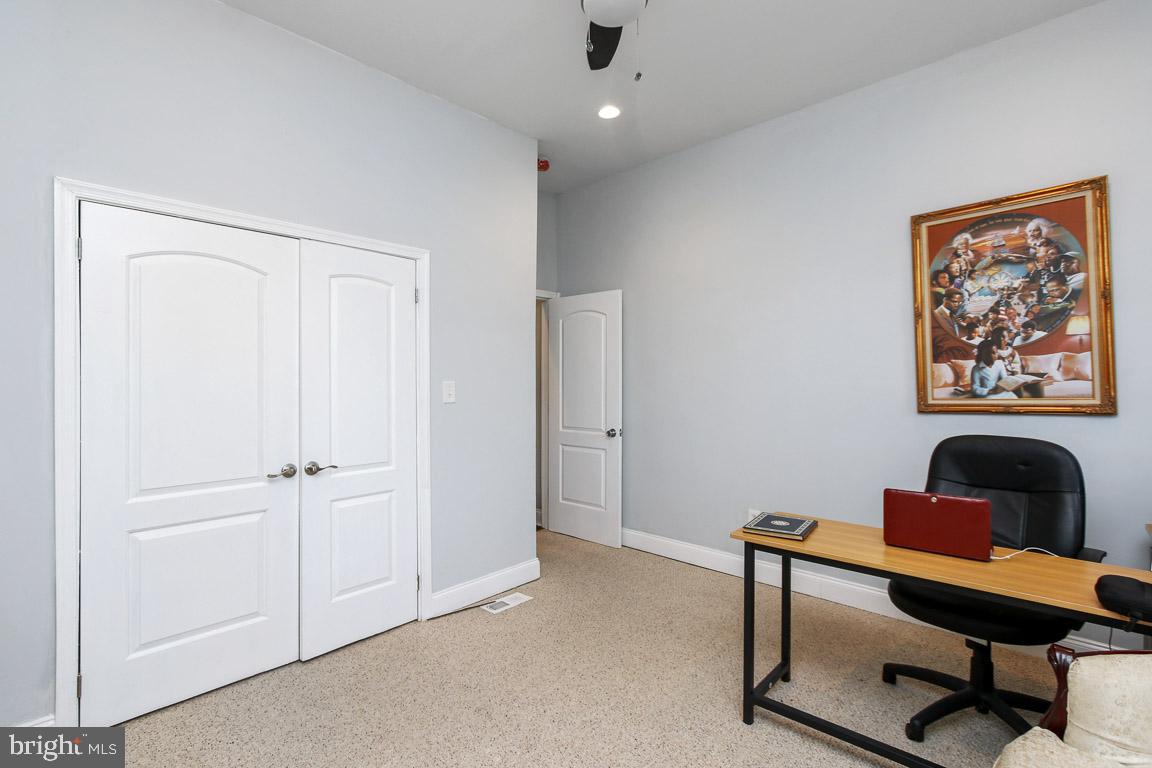 RESERVOIR HILL HISTORIC DISTRICT - Residential