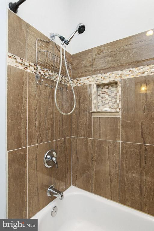 RESERVOIR HILL HISTORIC DISTRICT - Residential