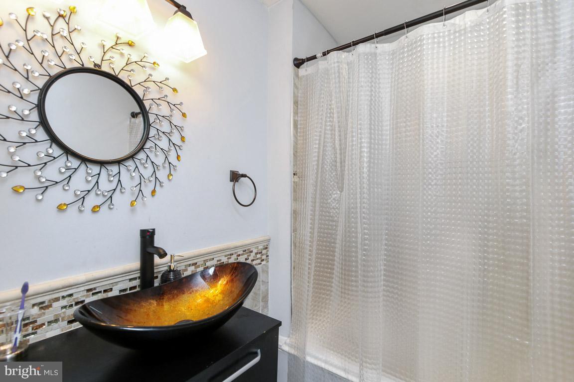 RESERVOIR HILL HISTORIC DISTRICT - Residential