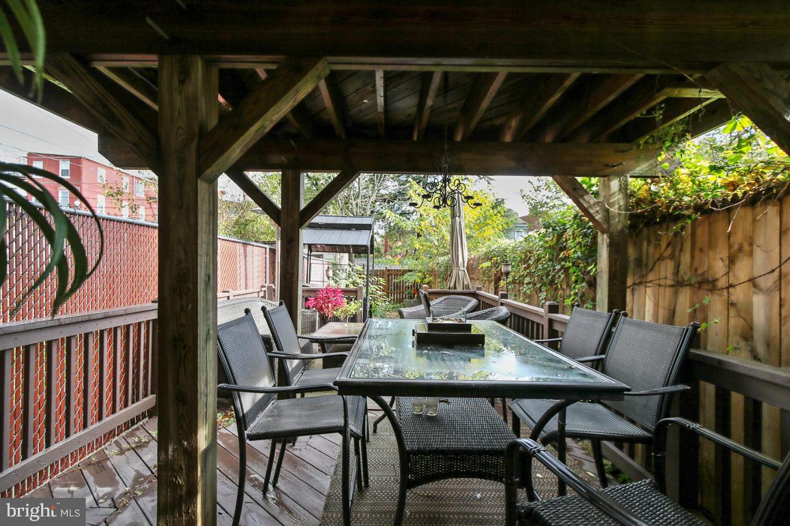 RESERVOIR HILL HISTORIC DISTRICT - Residential