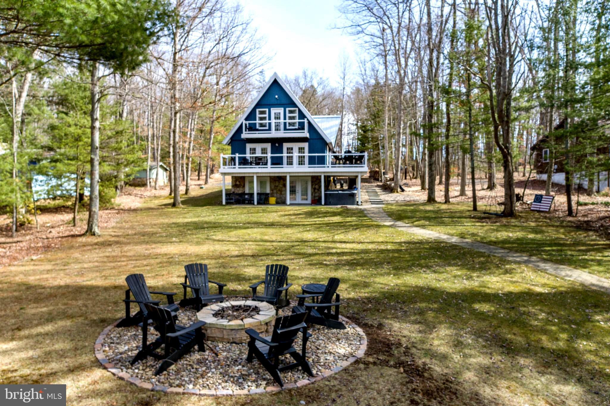 THOUSAND ACRES - Residential