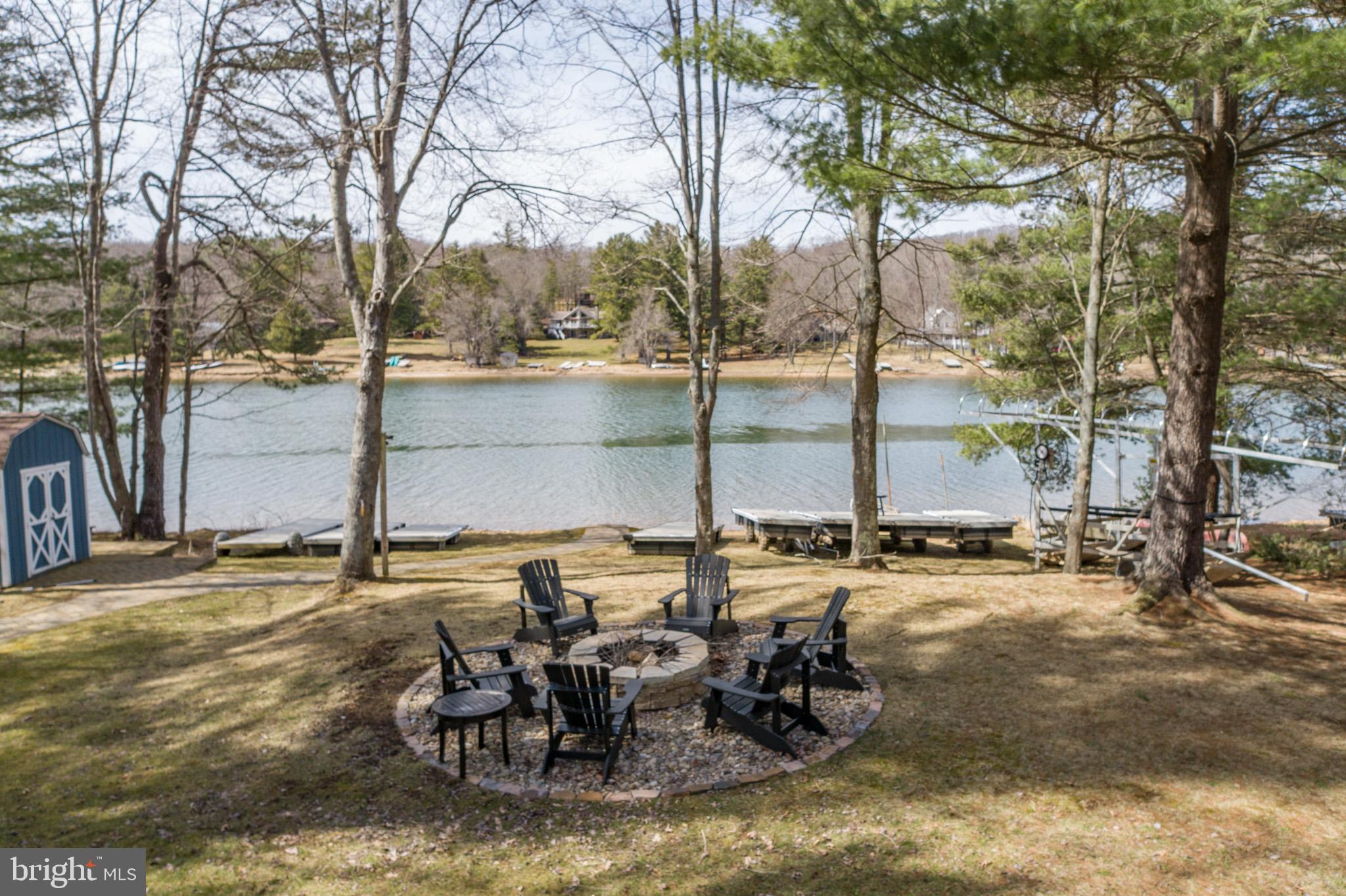 THOUSAND ACRES - Residential