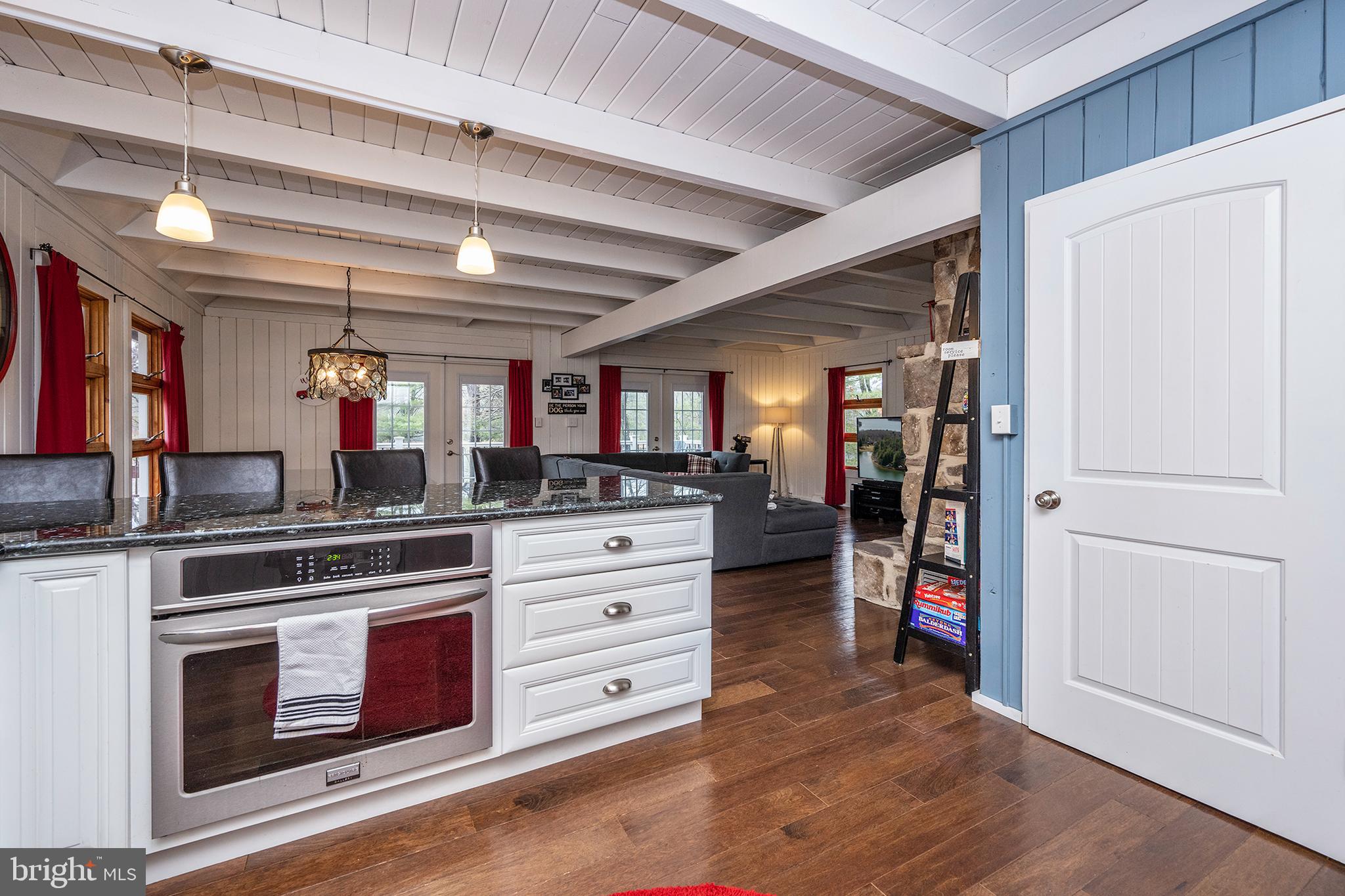 THOUSAND ACRES - Residential