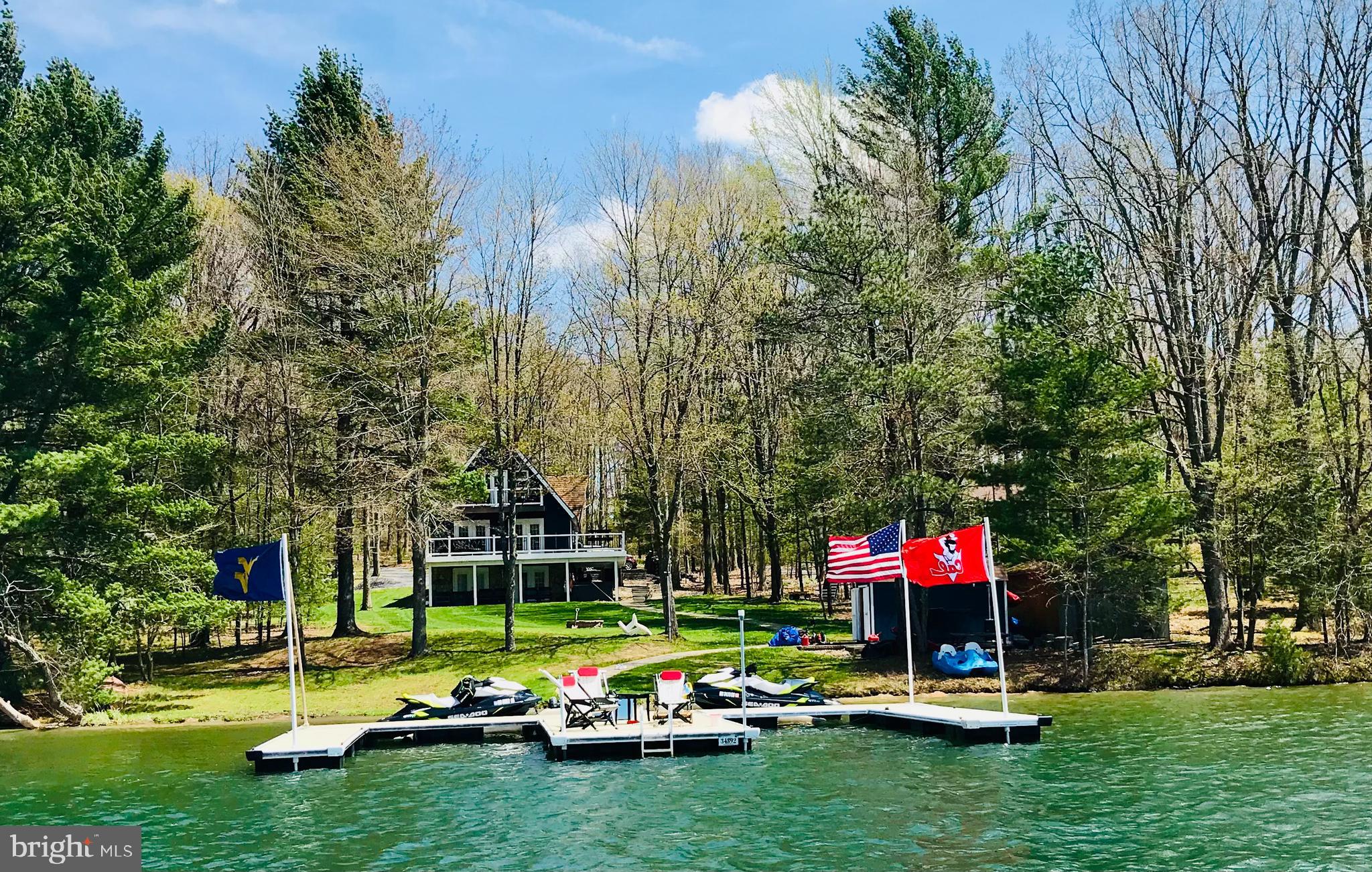 THOUSAND ACRES - Residential