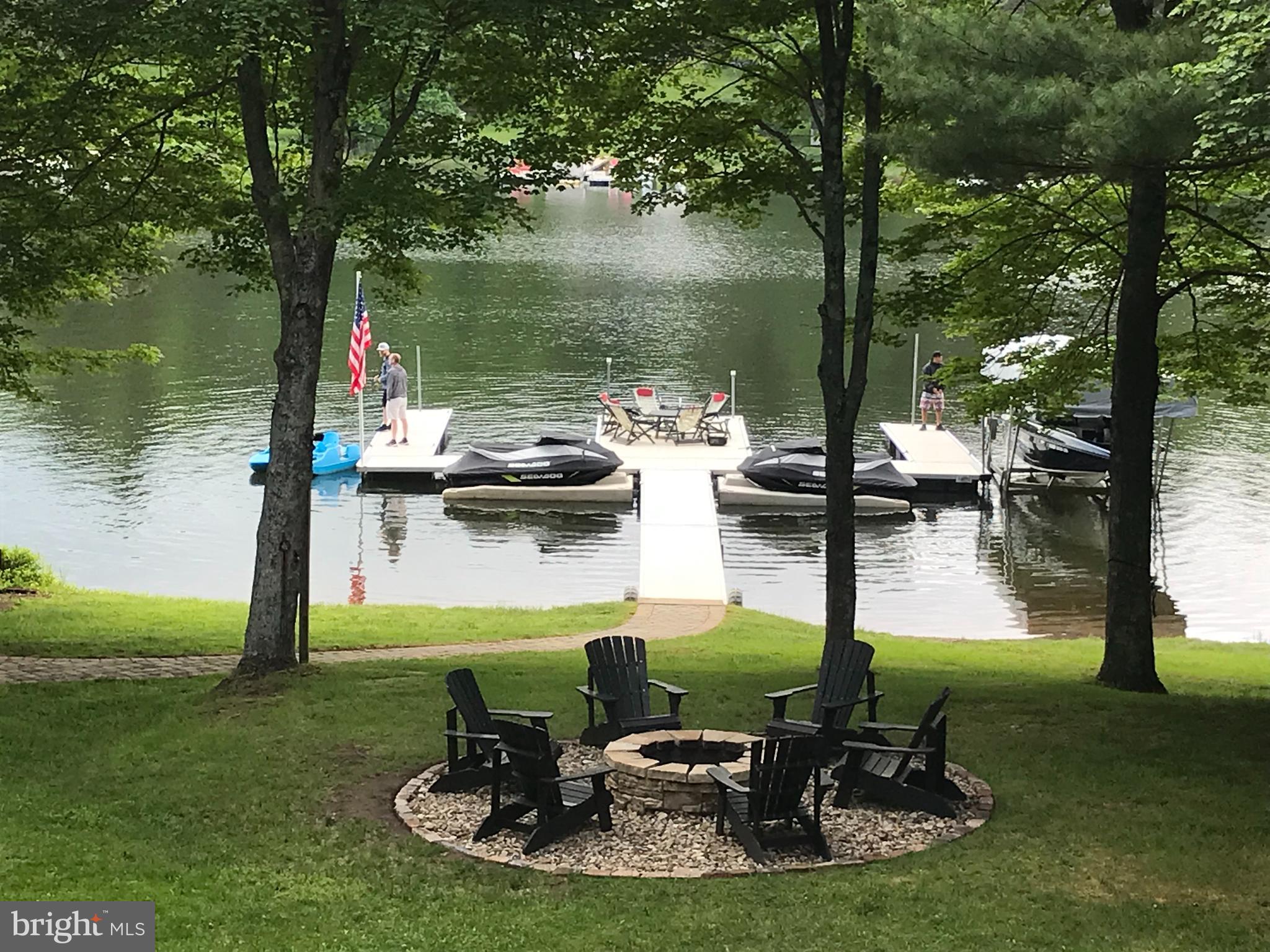 THOUSAND ACRES - Residential