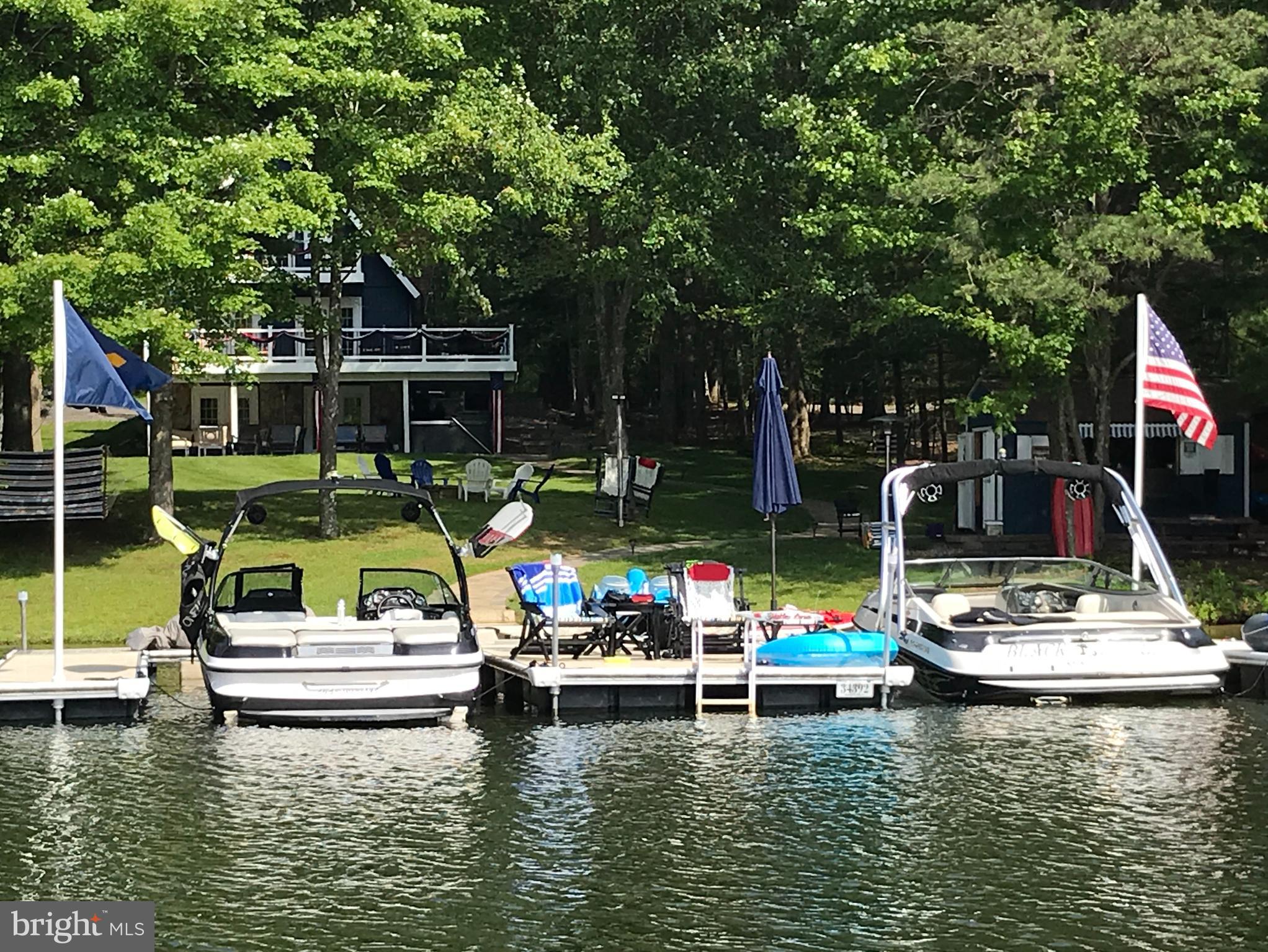 THOUSAND ACRES - Residential