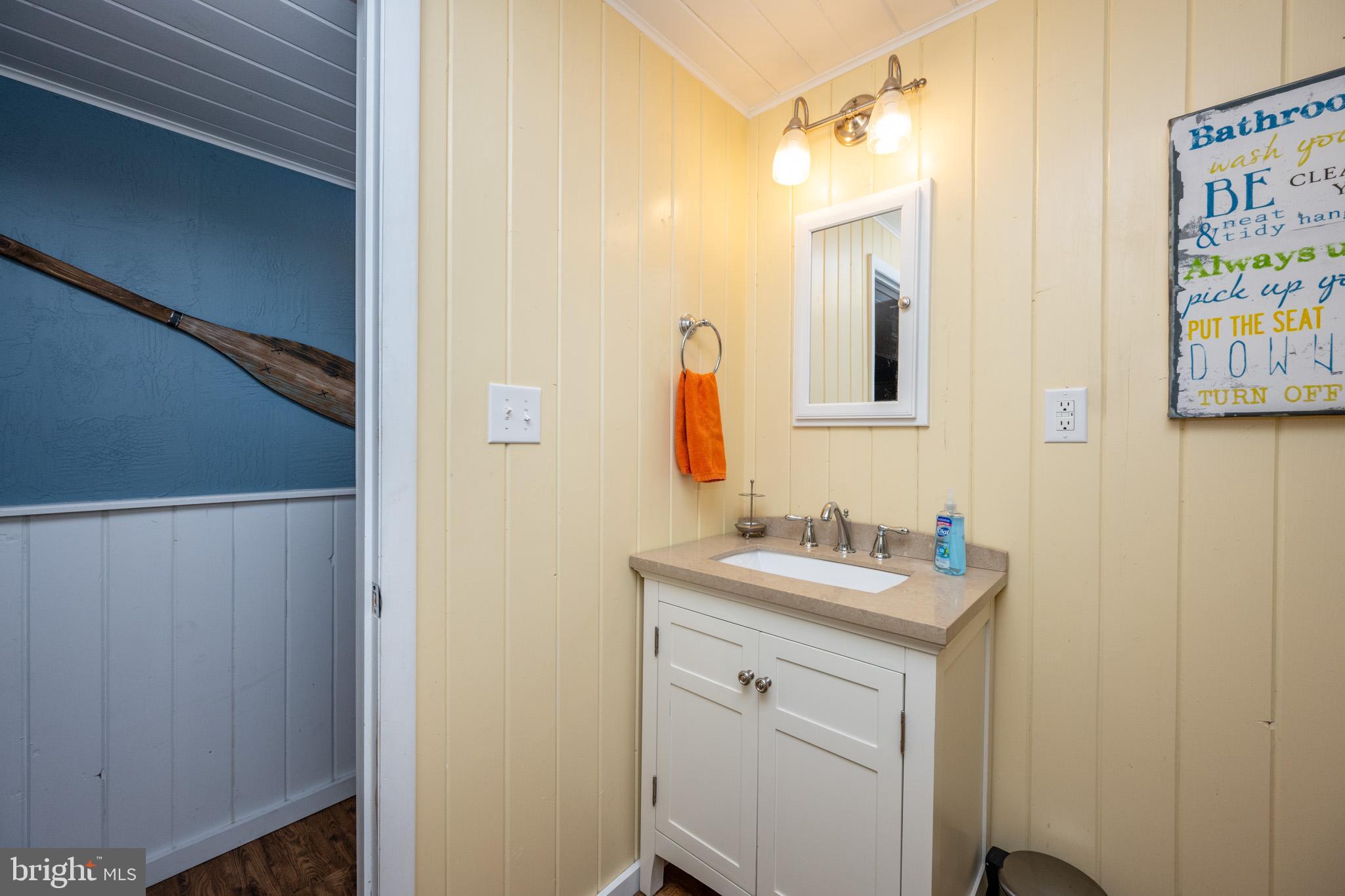 THOUSAND ACRES - Residential