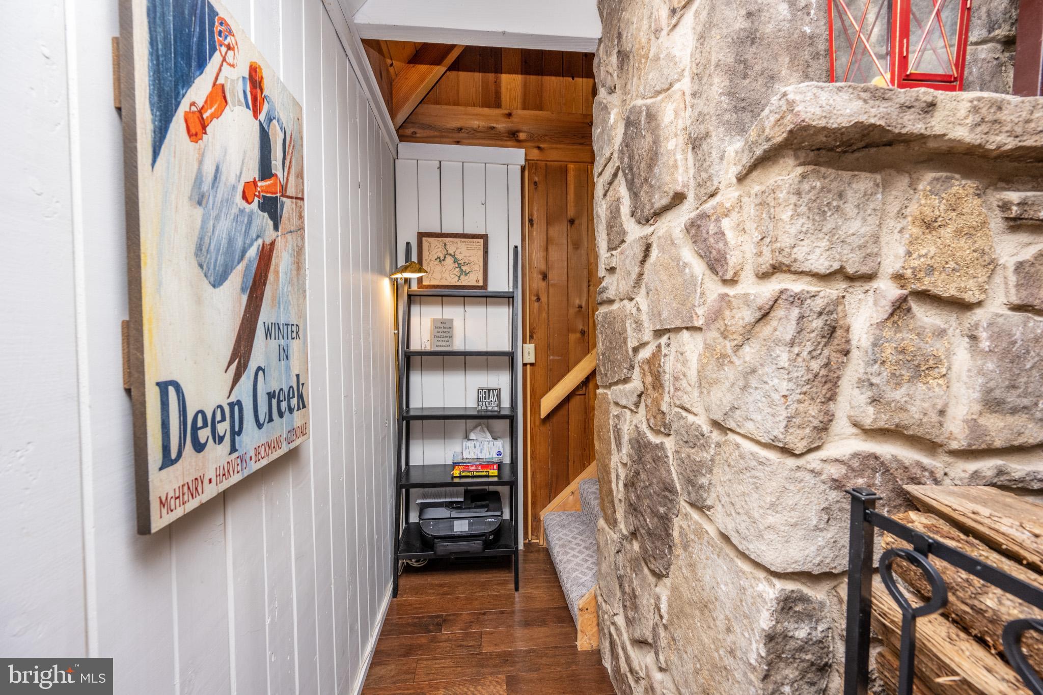 THOUSAND ACRES - Residential