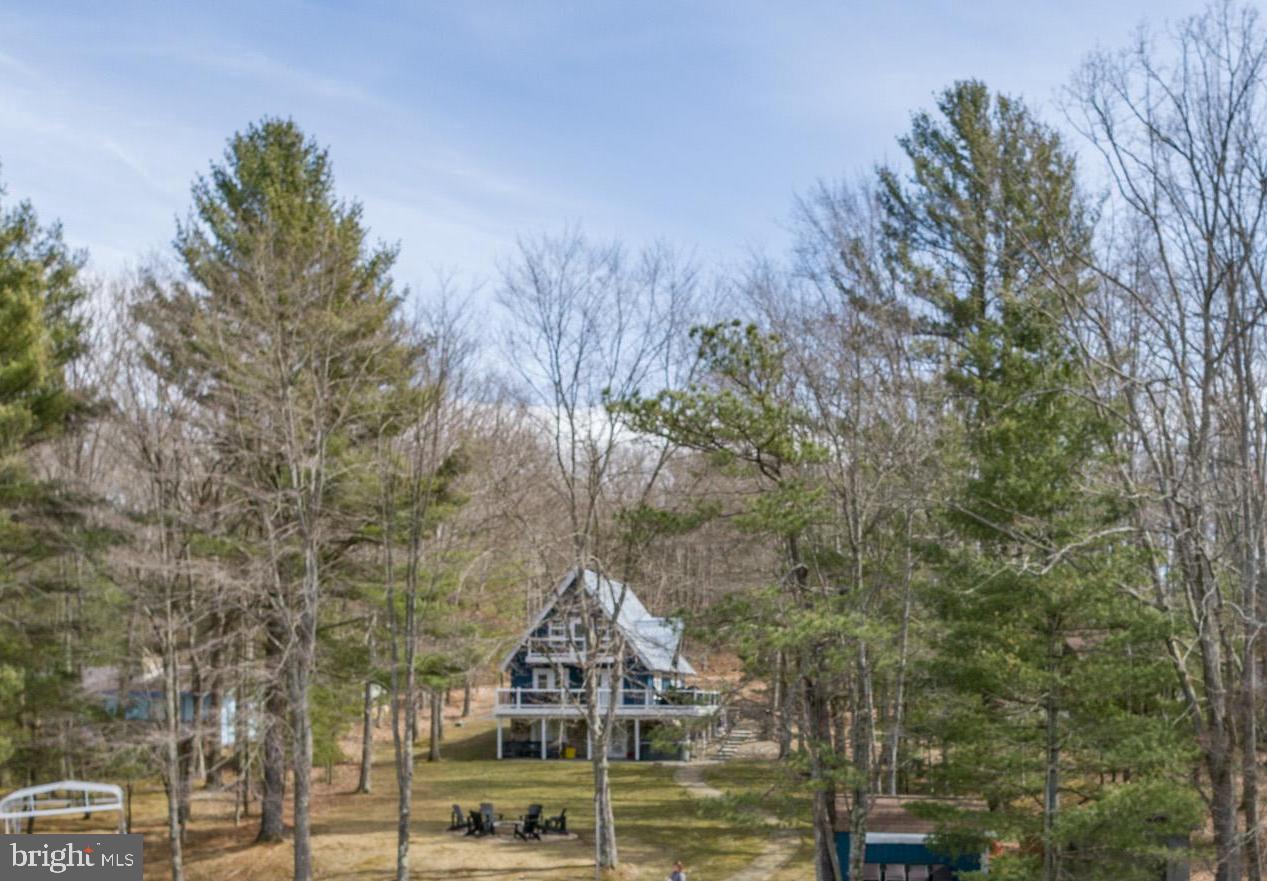 THOUSAND ACRES - Residential