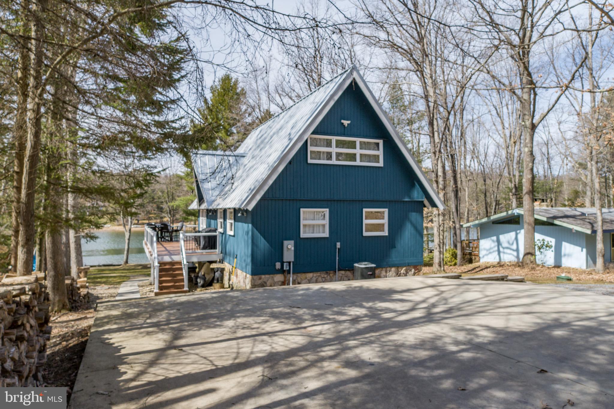 THOUSAND ACRES - Residential