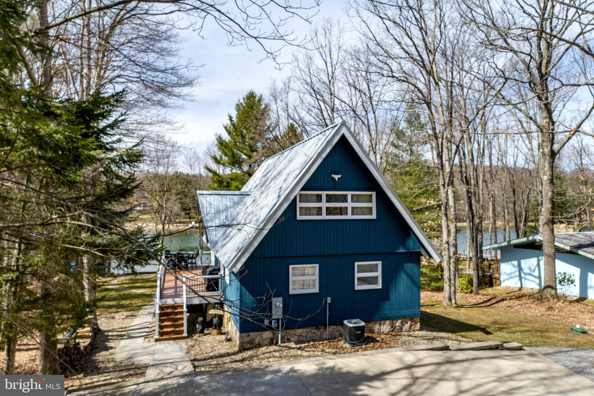 THOUSAND ACRES - Residential