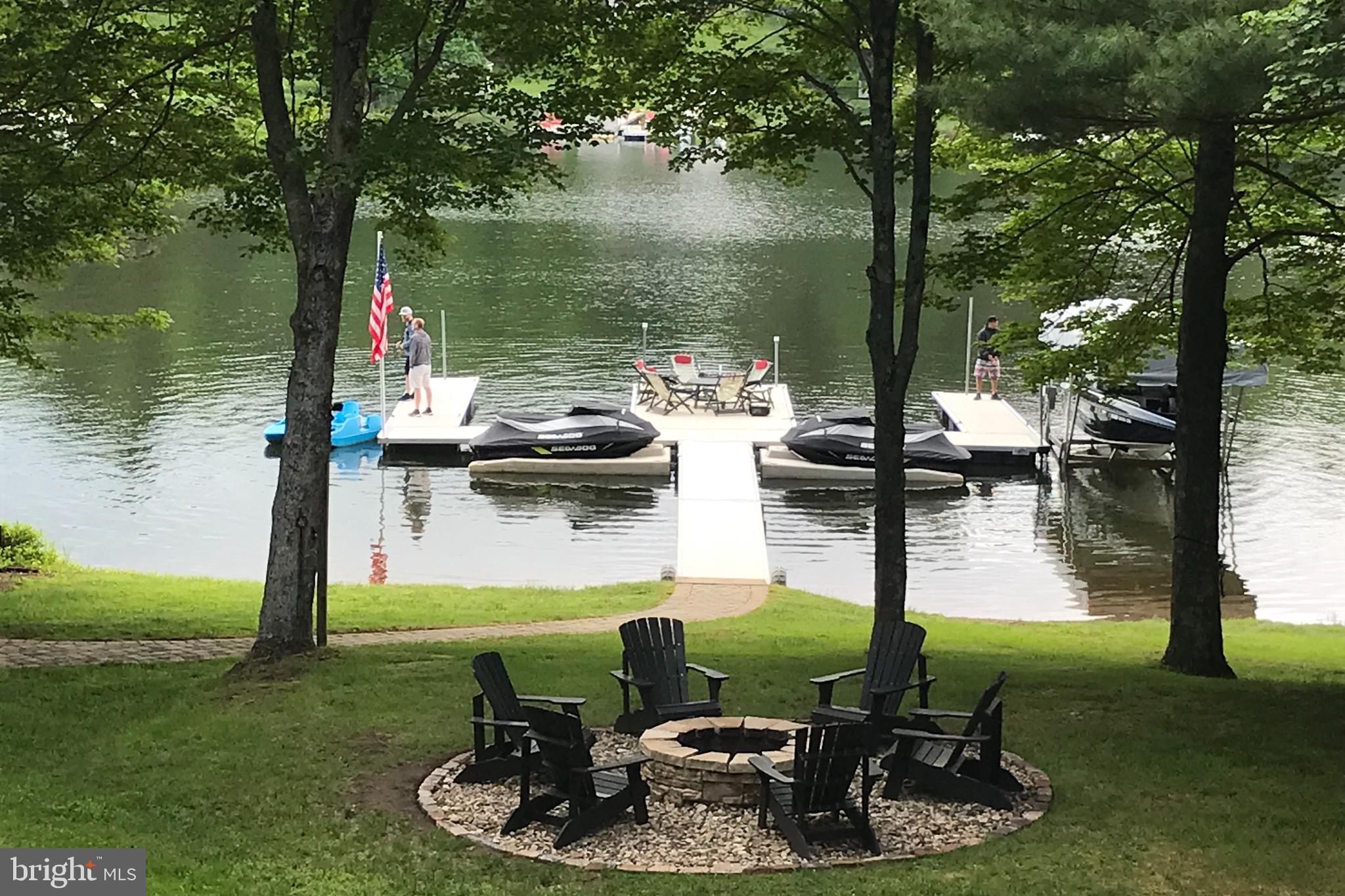 THOUSAND ACRES - Residential