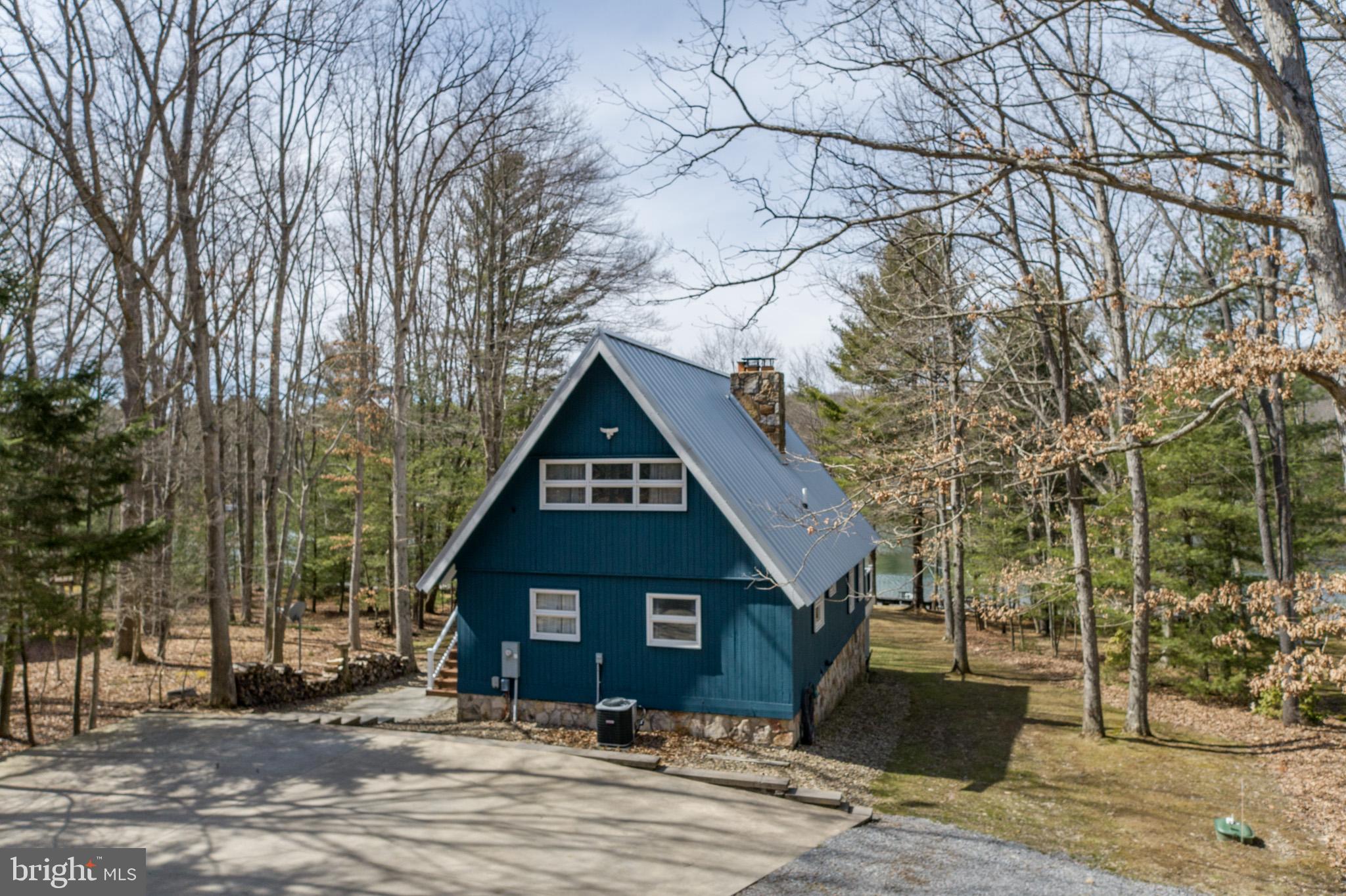 THOUSAND ACRES - Residential