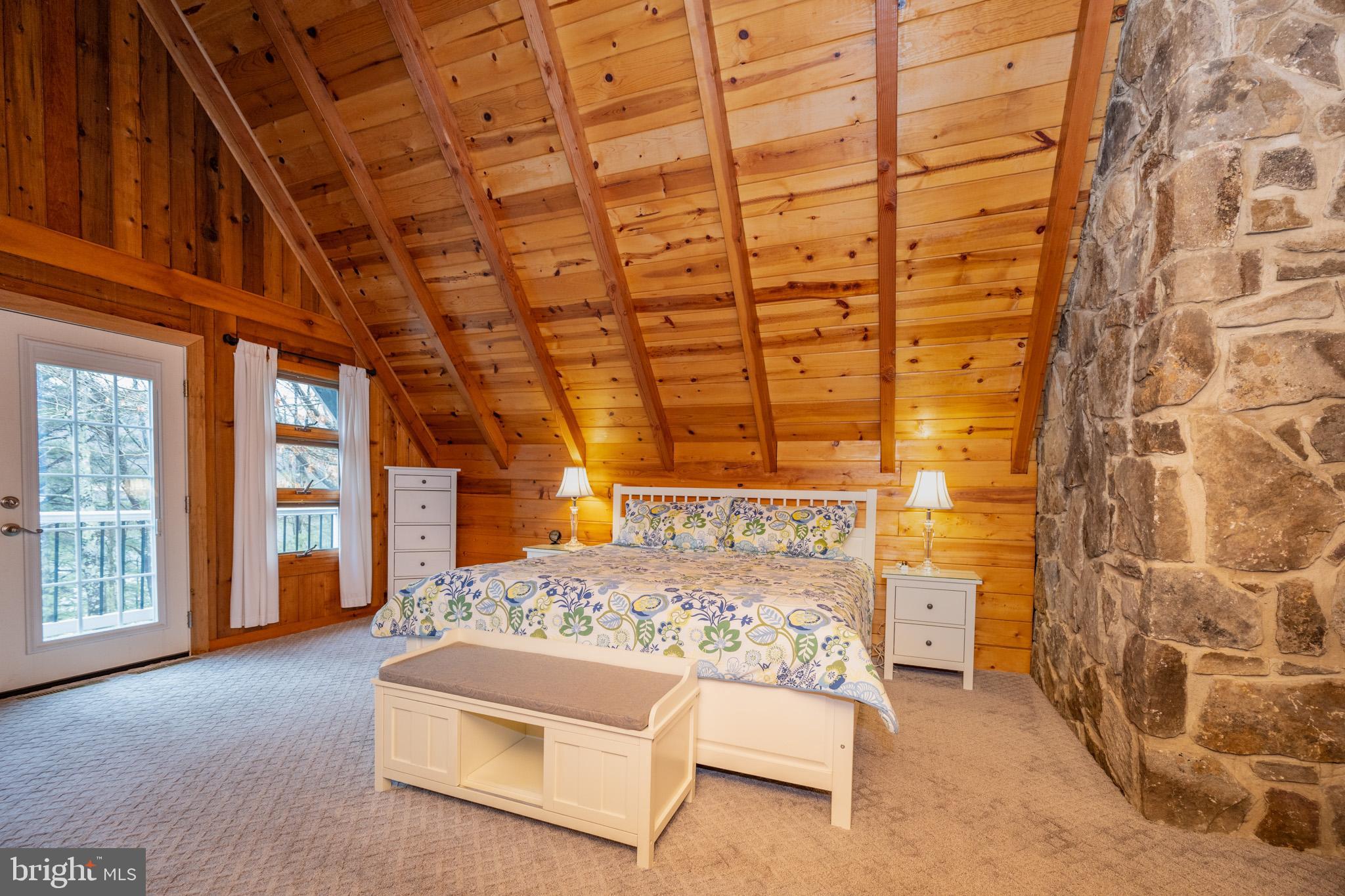 THOUSAND ACRES - Residential