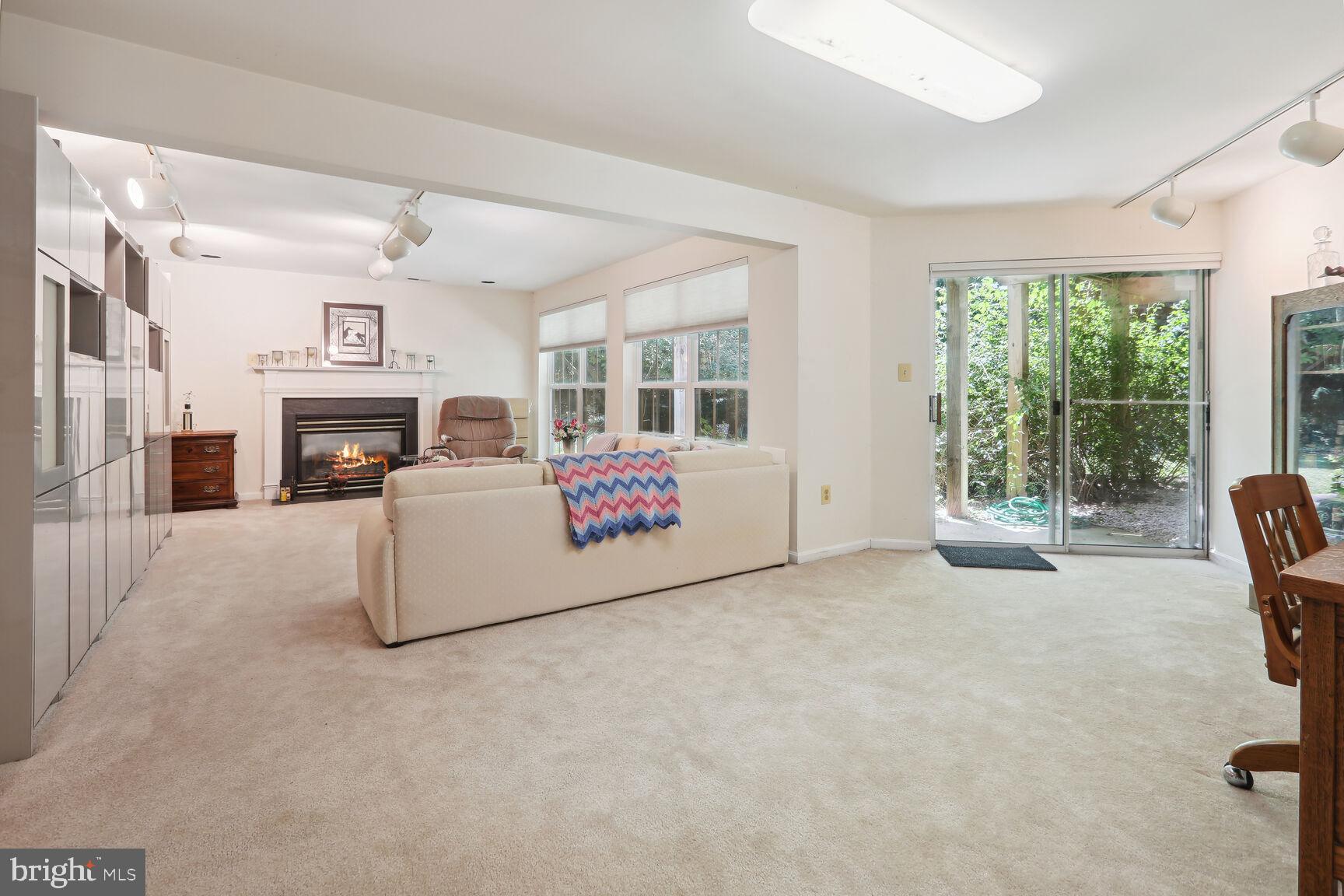 OWINGS MEADOWS - Residential