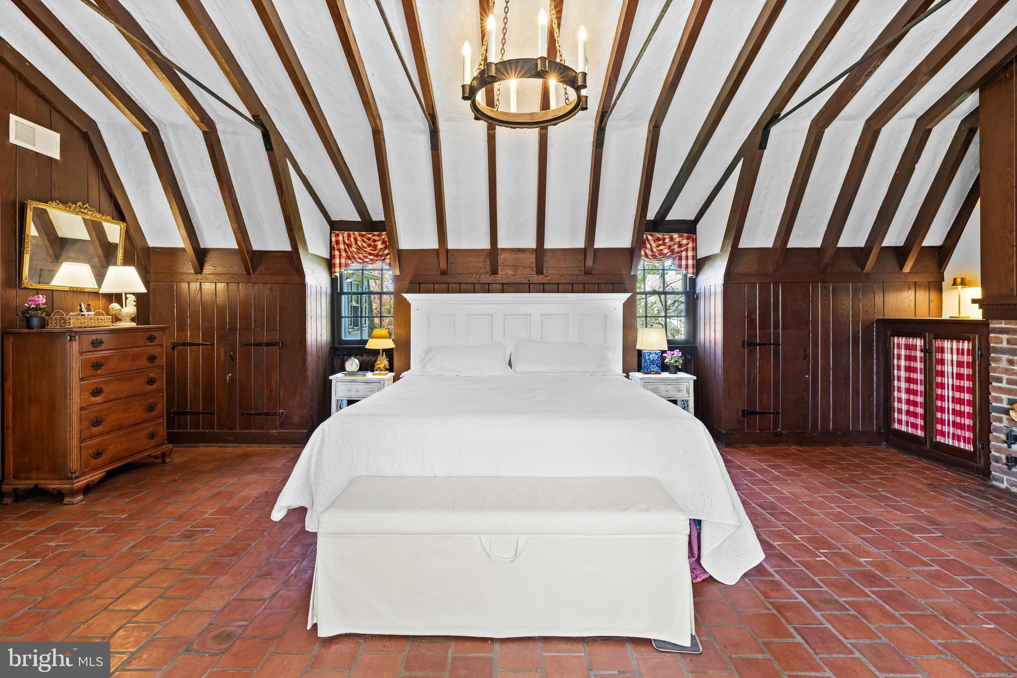 GUILFORD - Residential