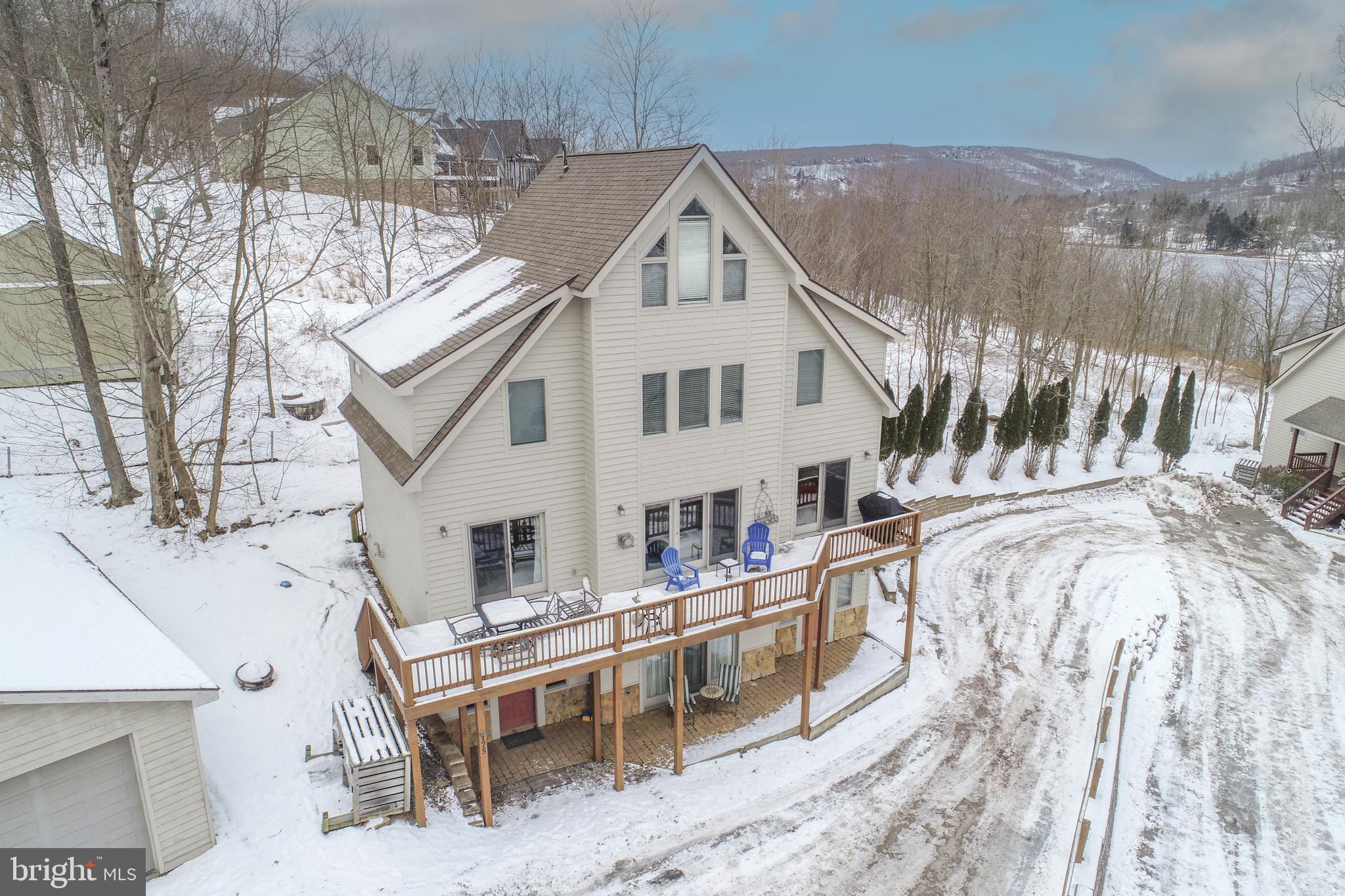 TRADERS LANDING - Residential