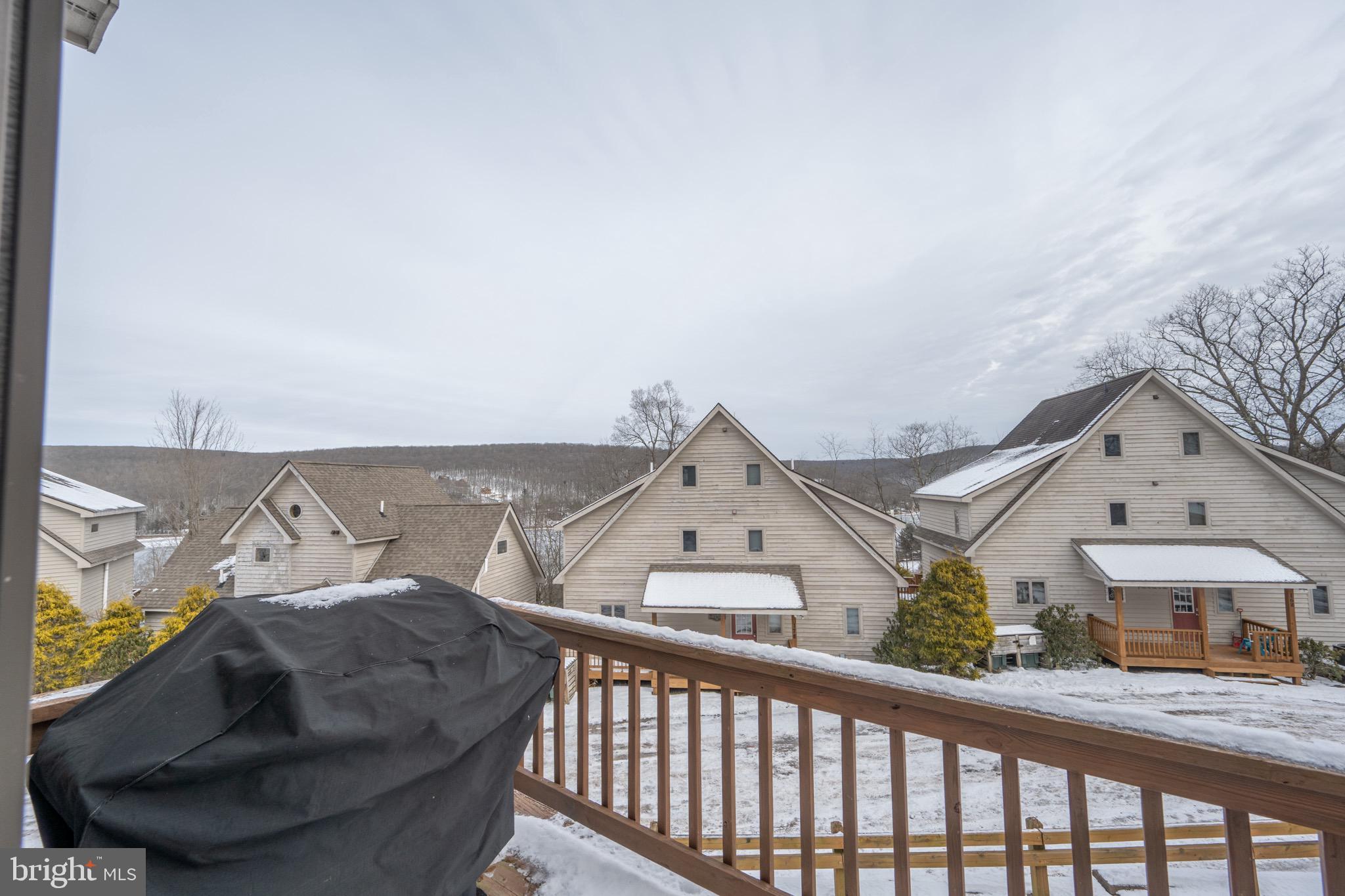 TRADERS LANDING - Residential