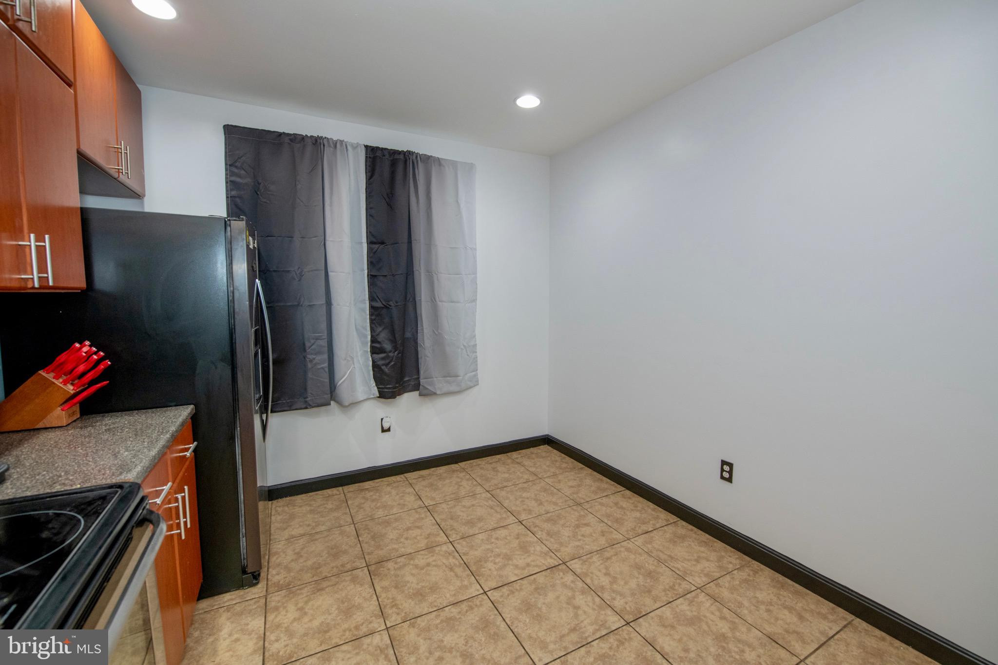 GERMANTOWN - Residential