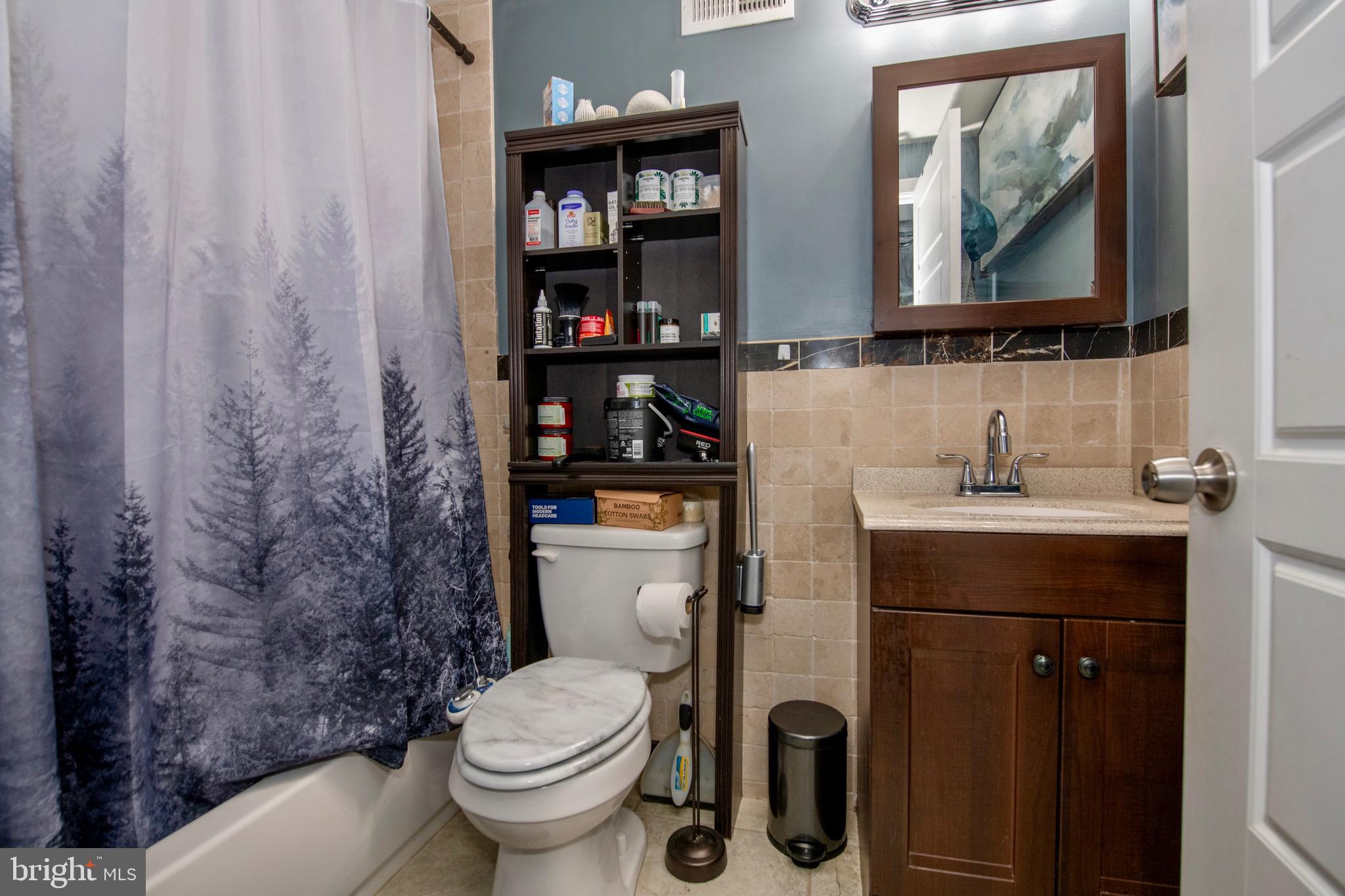 GERMANTOWN - Residential