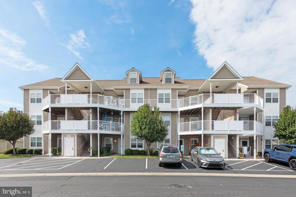 37464 PETTINARO DRIVE 7205